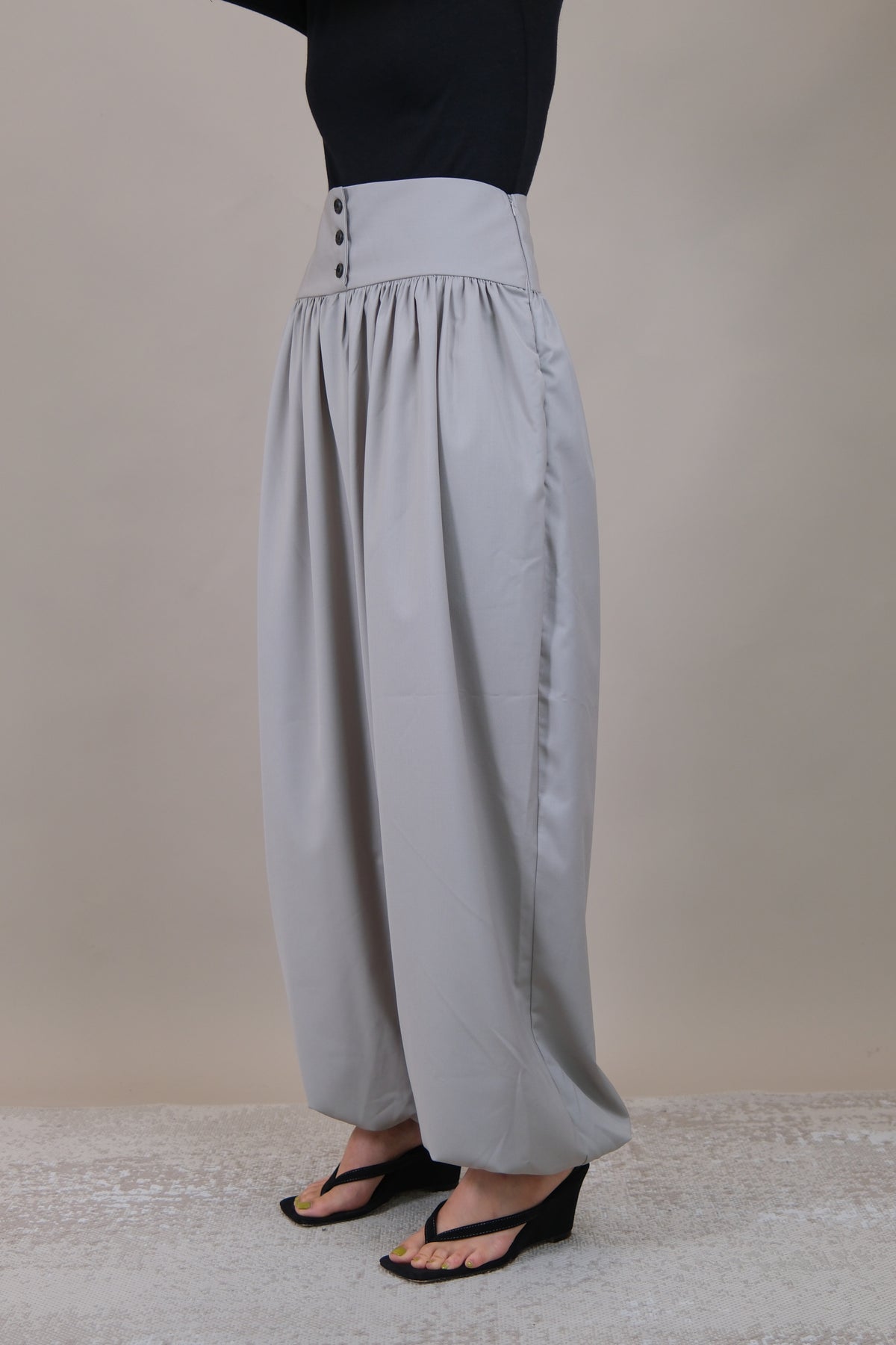 Elara Button Waist Balloon Pants