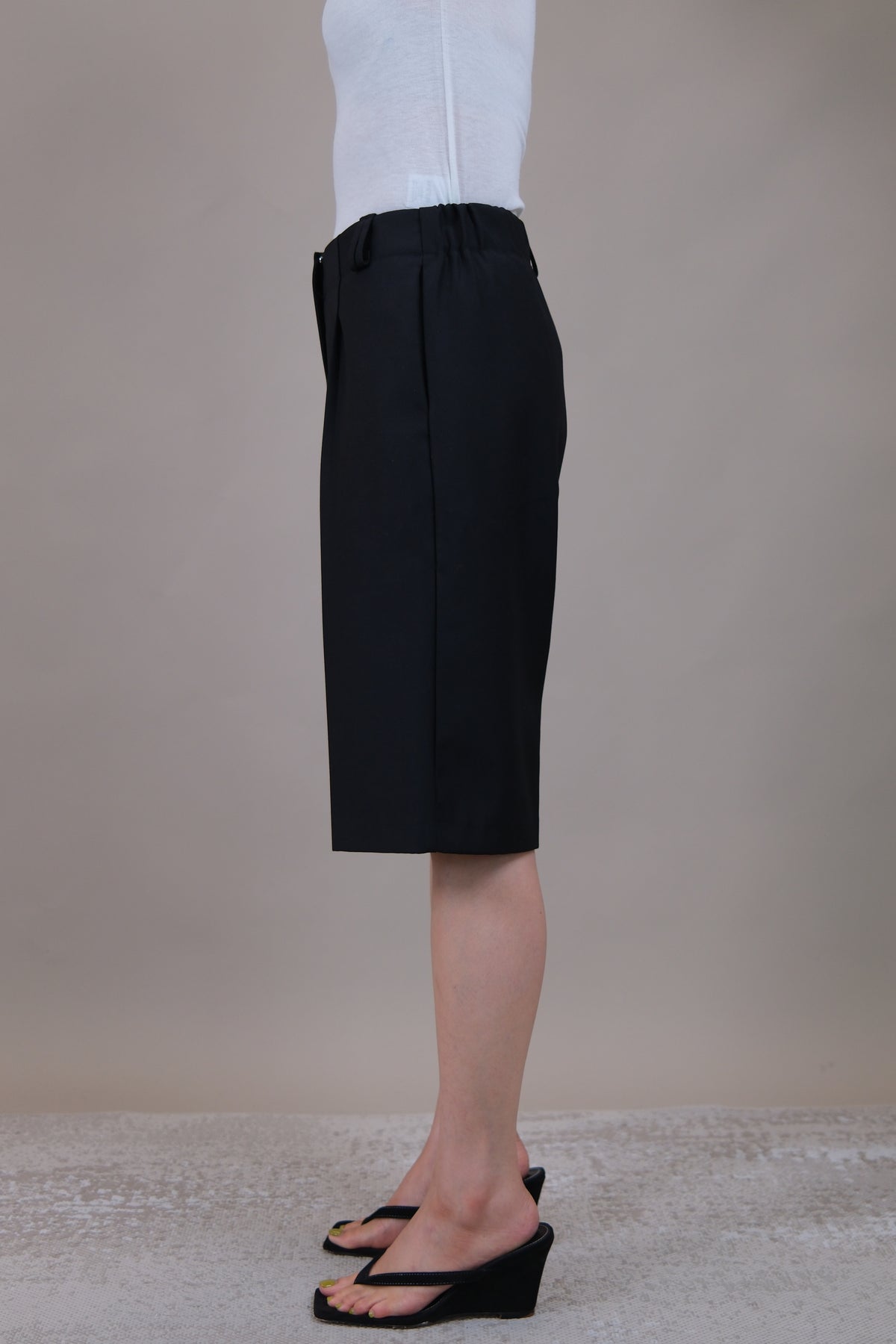 Elin Slim Tailored Shorts