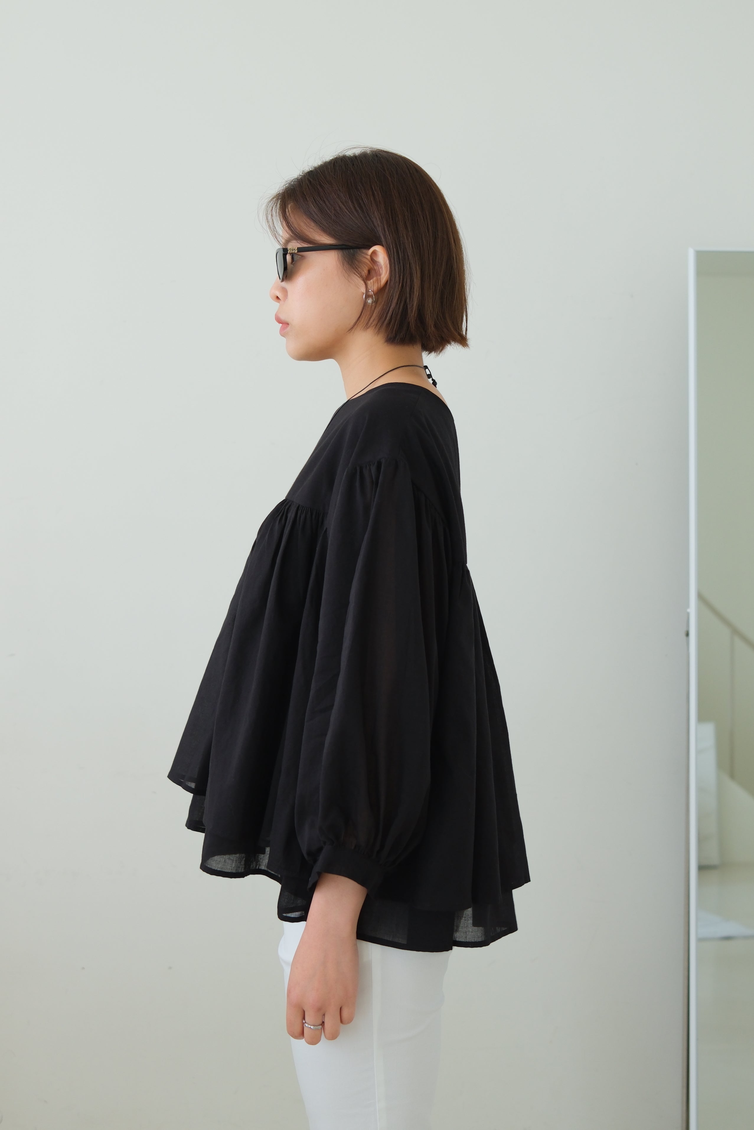 Riri Flowy Ruffle Blouse