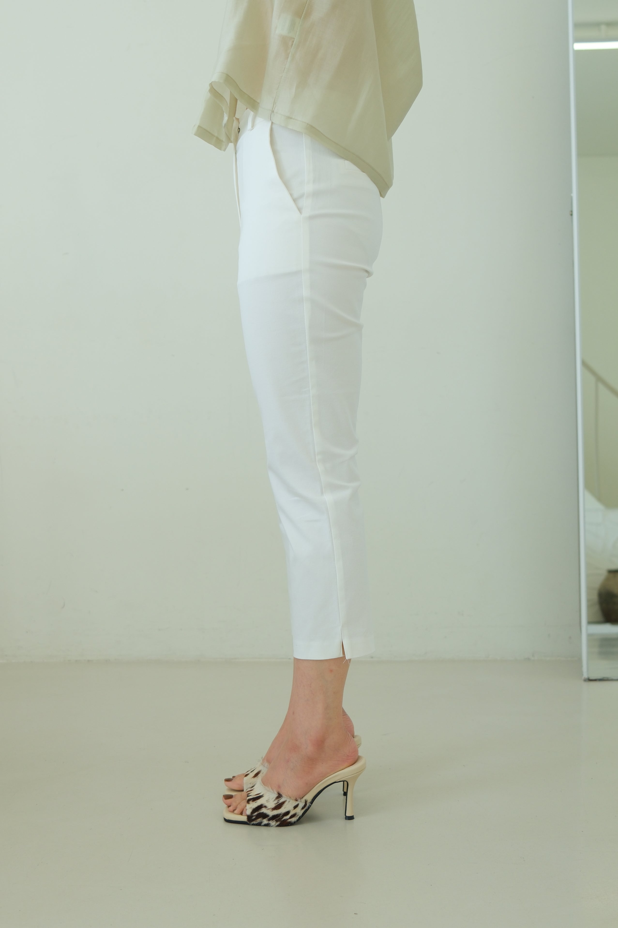 Tarte tailored Crop Slacks