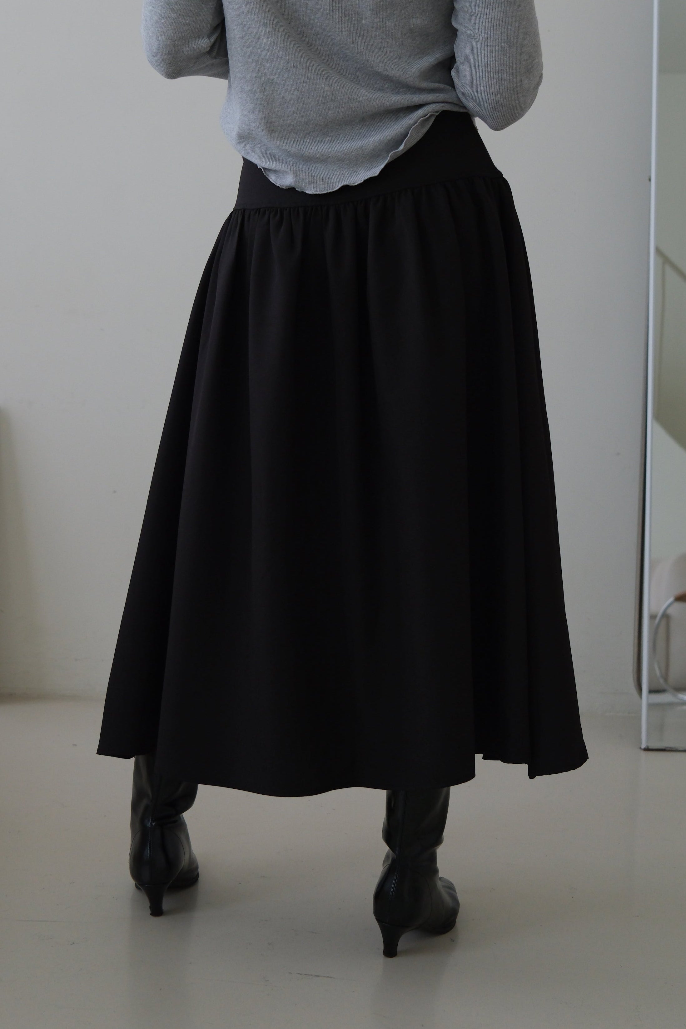 Yotei midi skirt