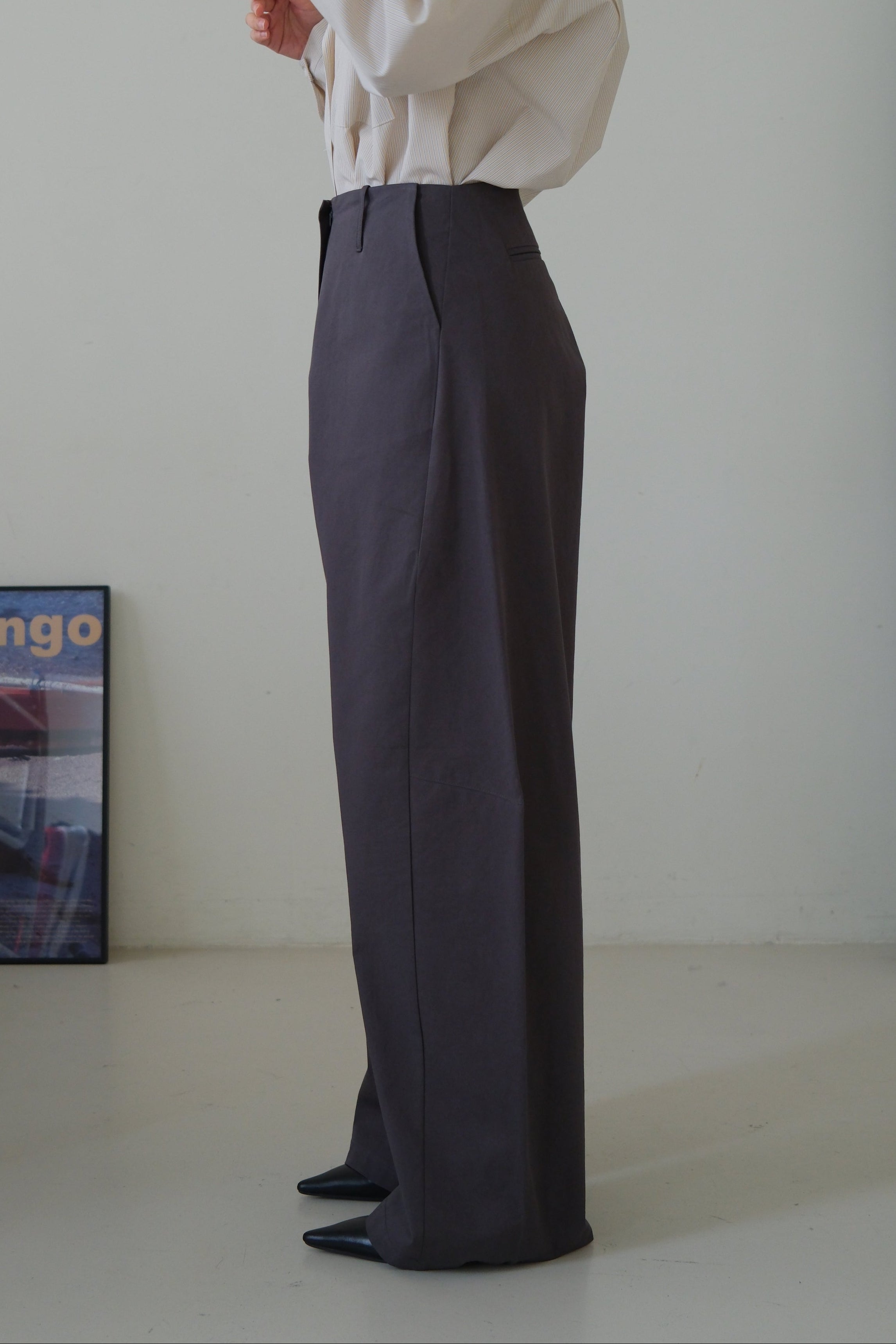 Nori high-waist curved pants