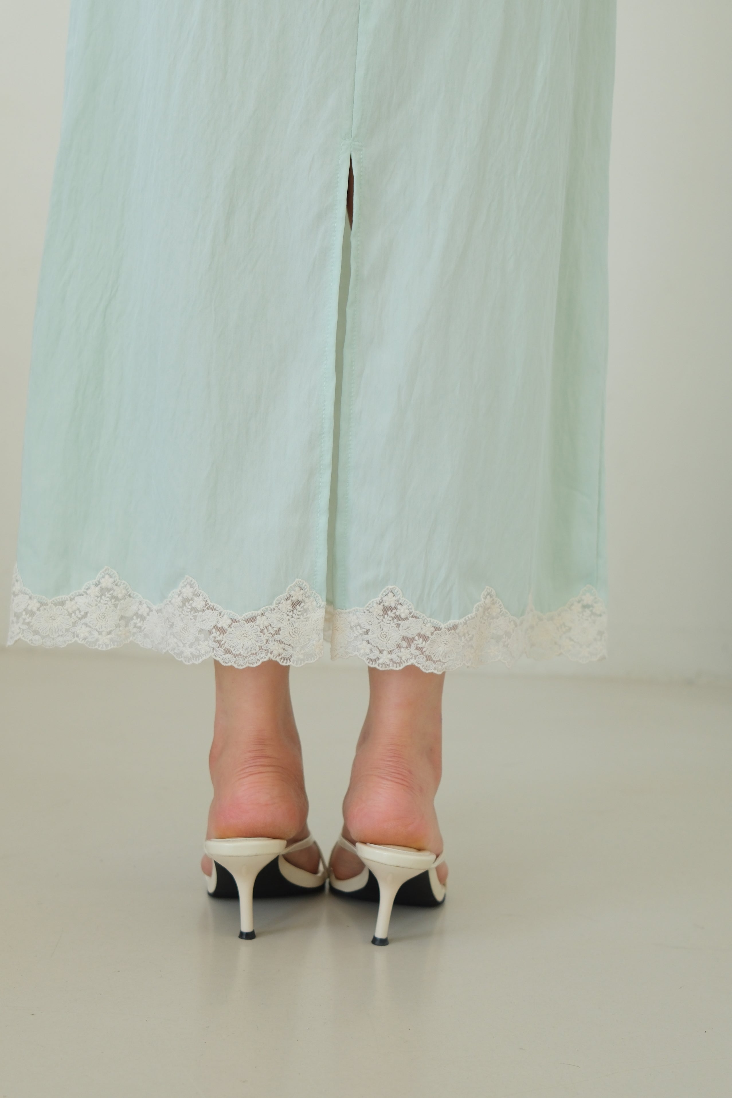 Macaron Lace-trim Maxi Skirt