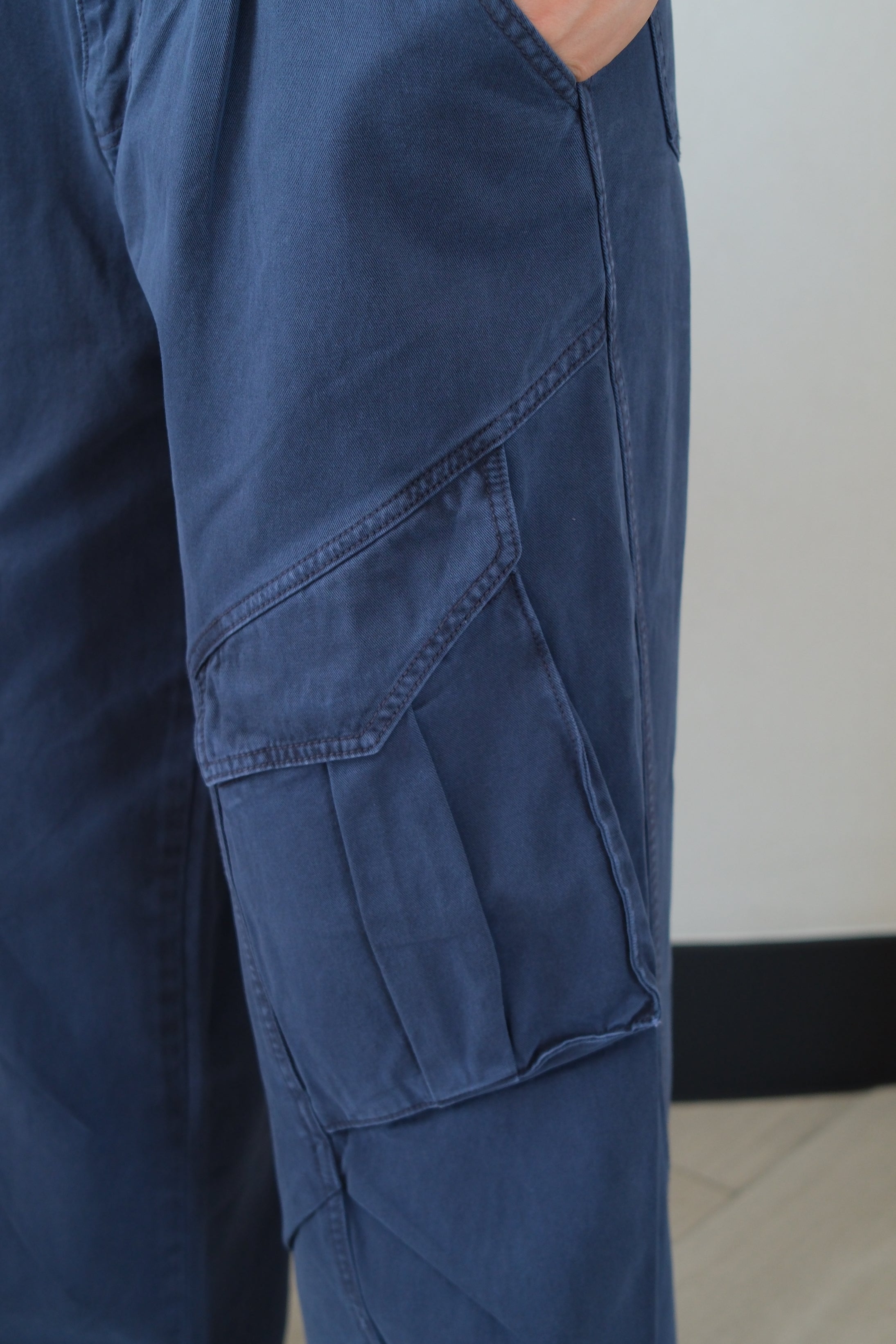 Nomad Straight Cargo Pants