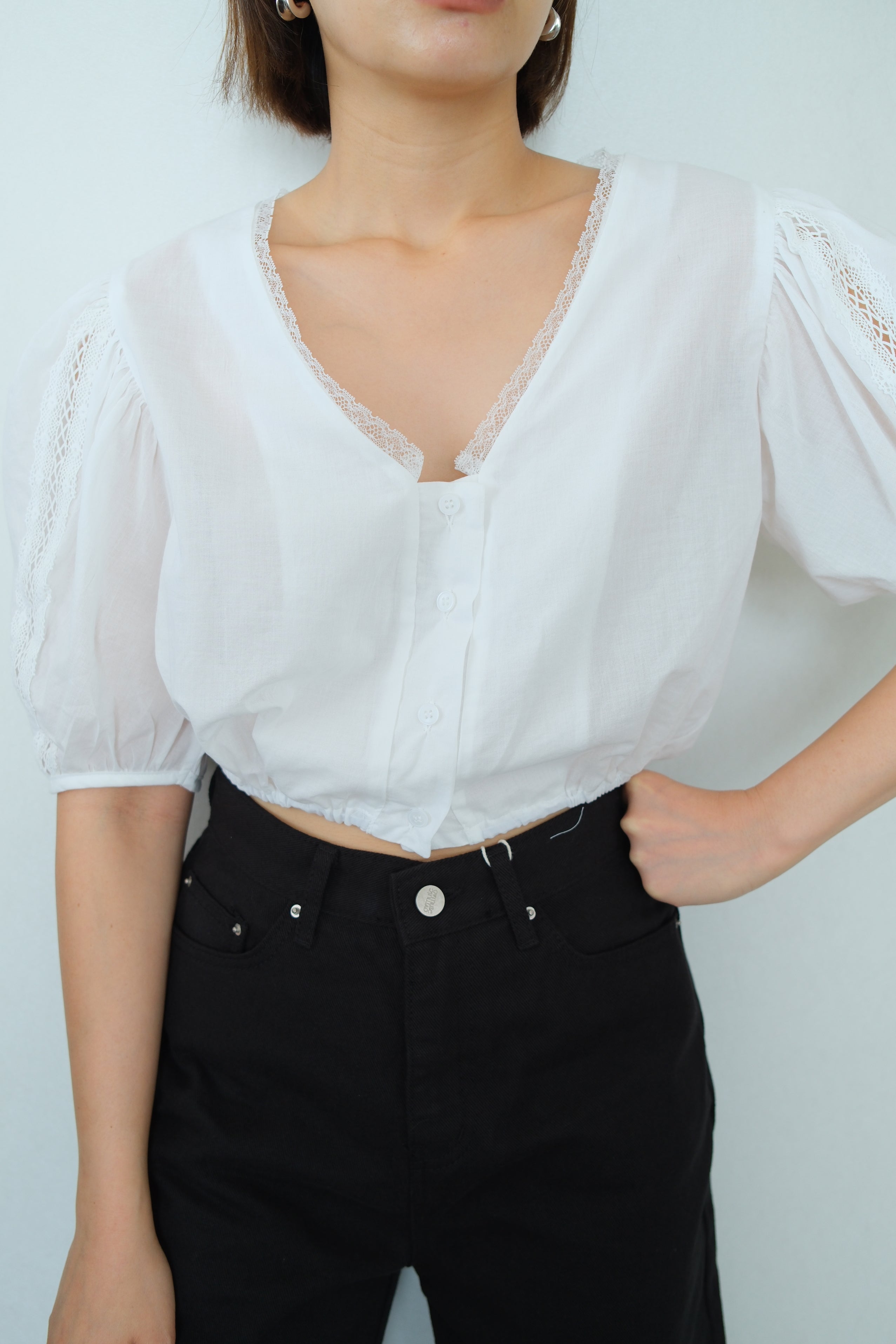 Colette Puff sleeve crop Blouse
