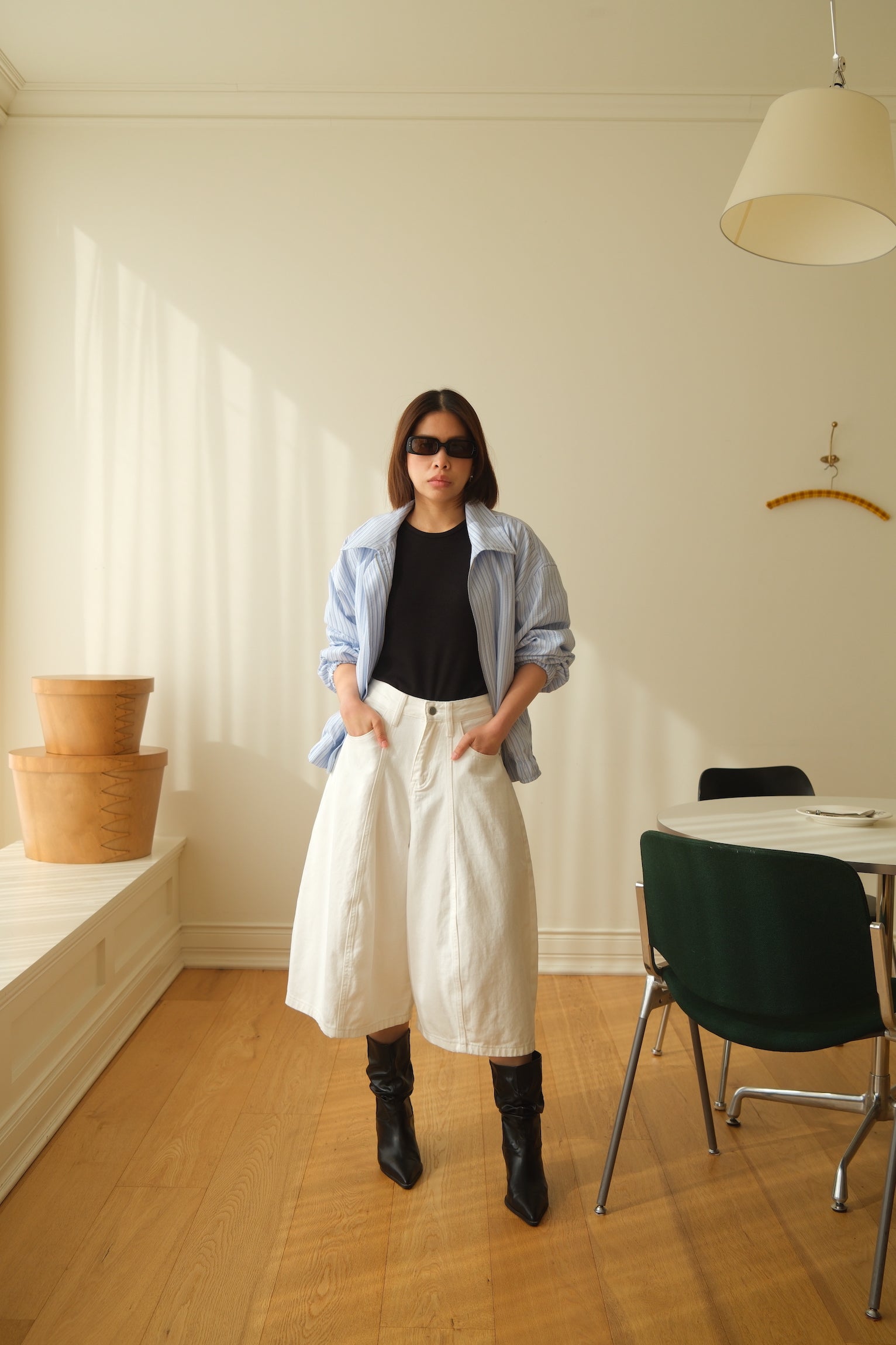 Roar high-rise barrel shorts