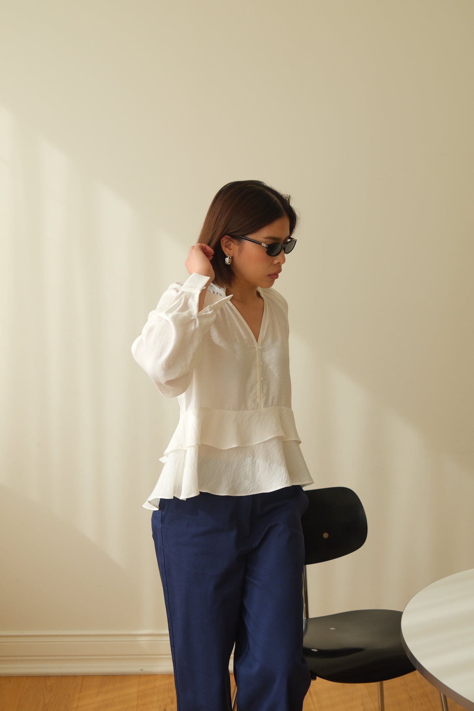 frill hem crop blouse