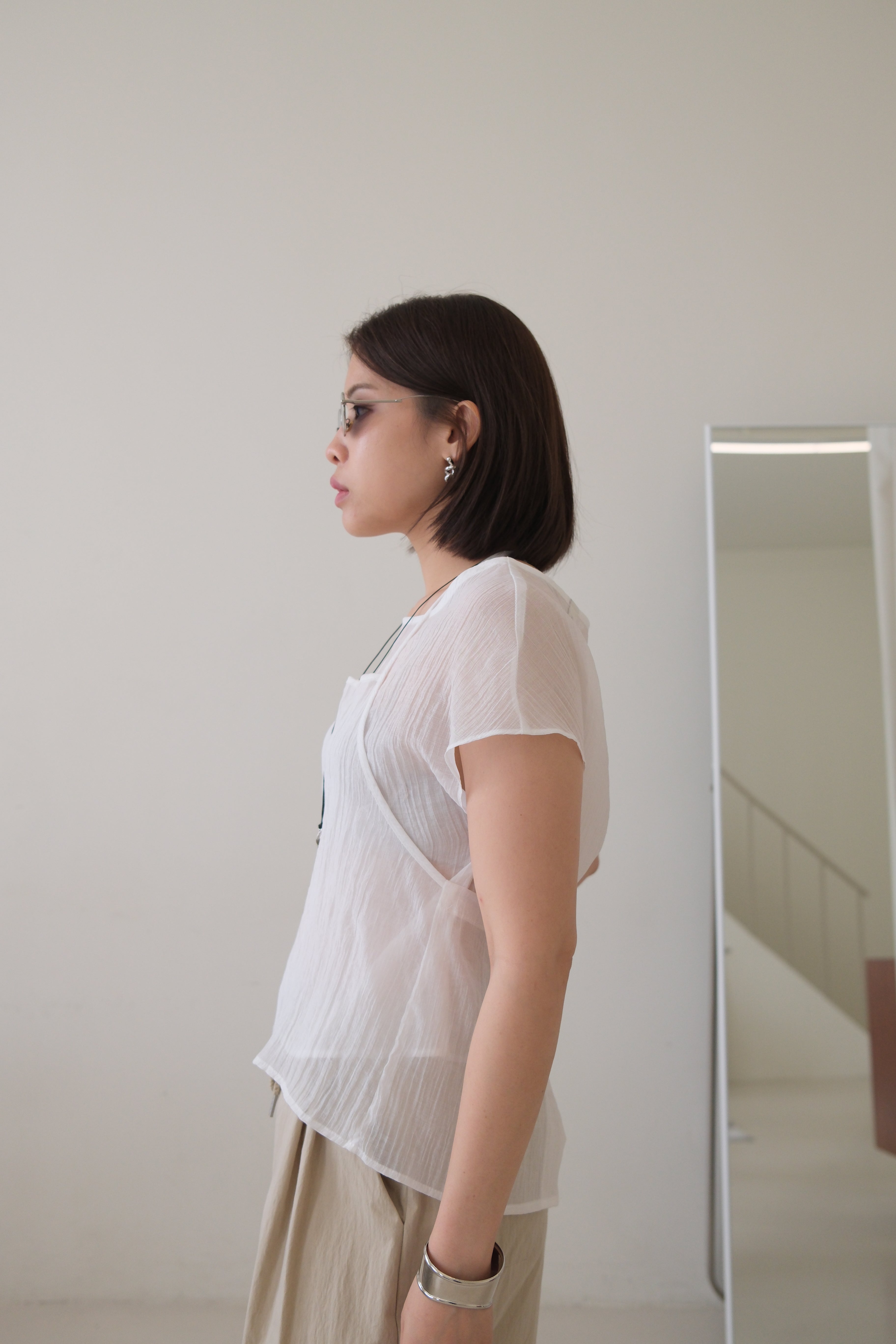Ripple sheer double layered blouse