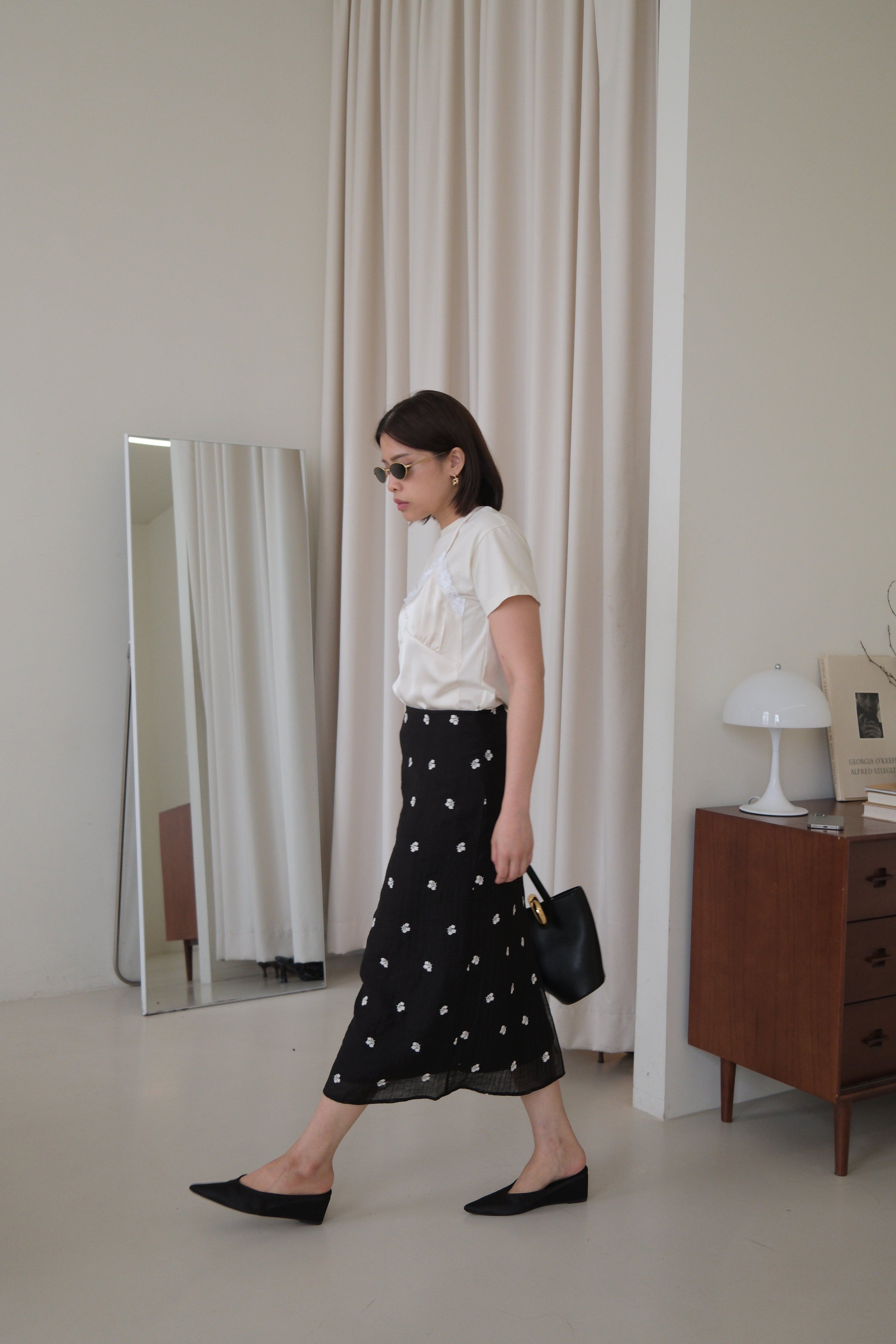 flora embroidered sheer pencil skirt