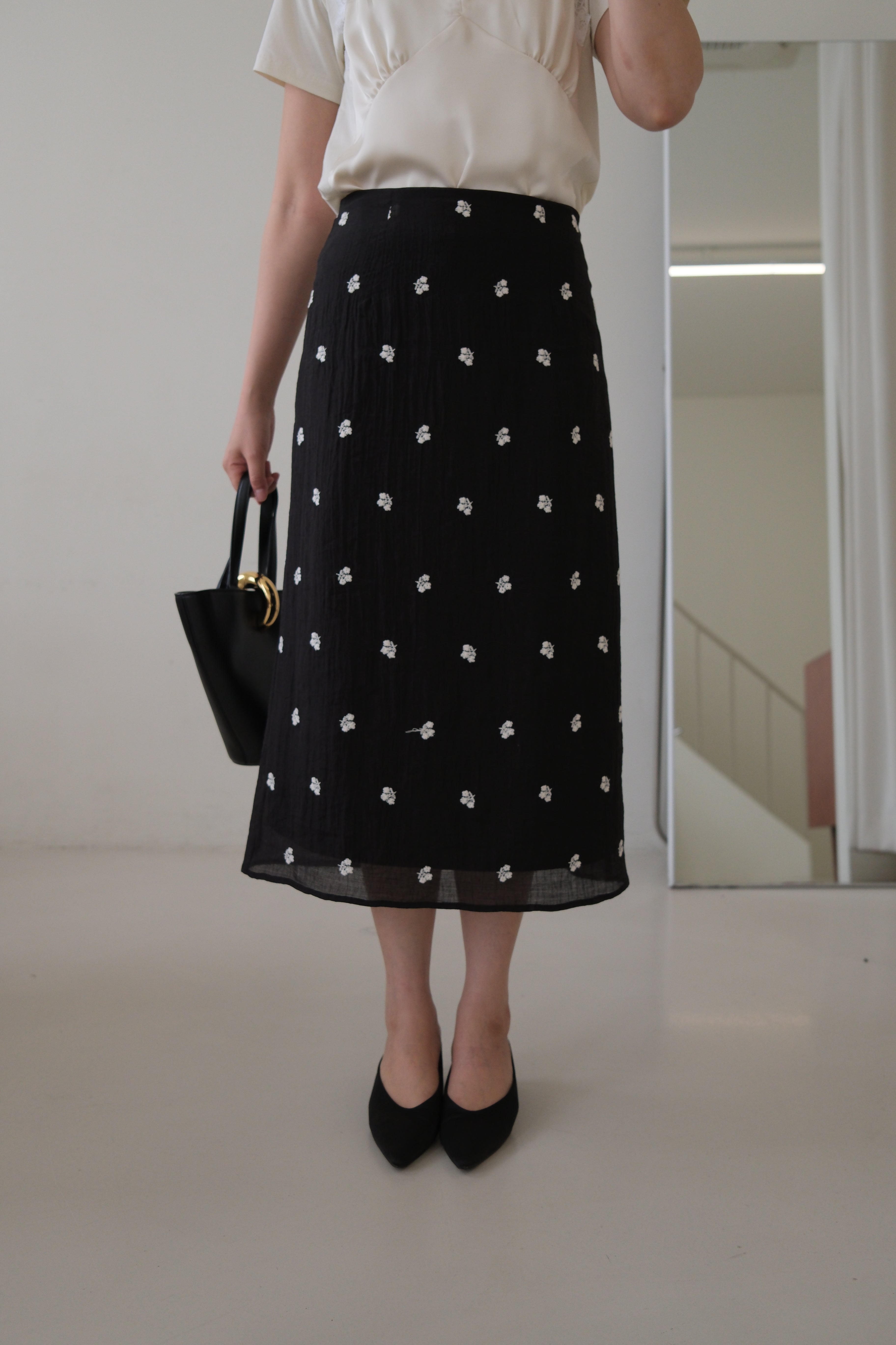 flora embroidered sheer pencil skirt