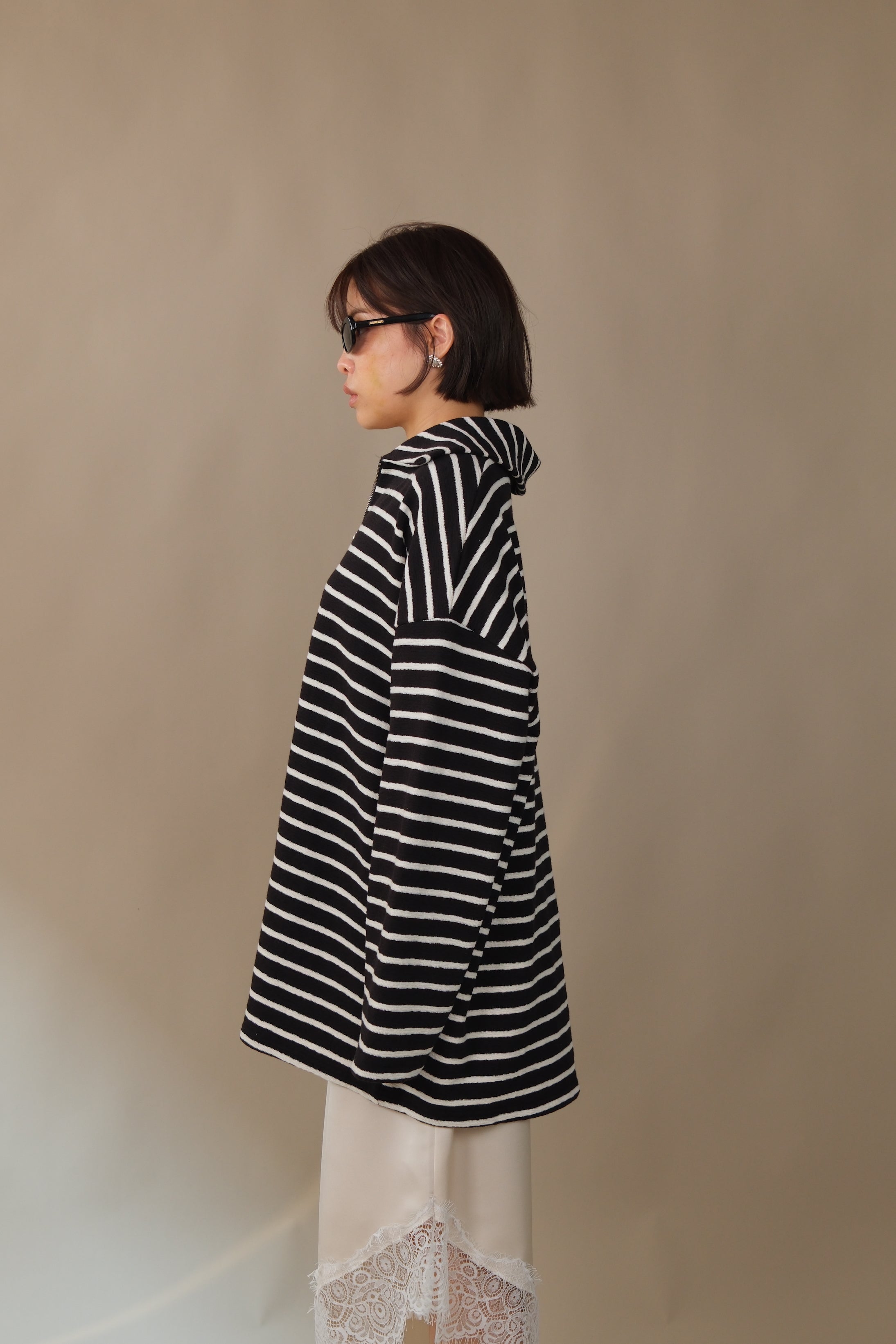 wide collar zip-up striped long-sleeve loose tee