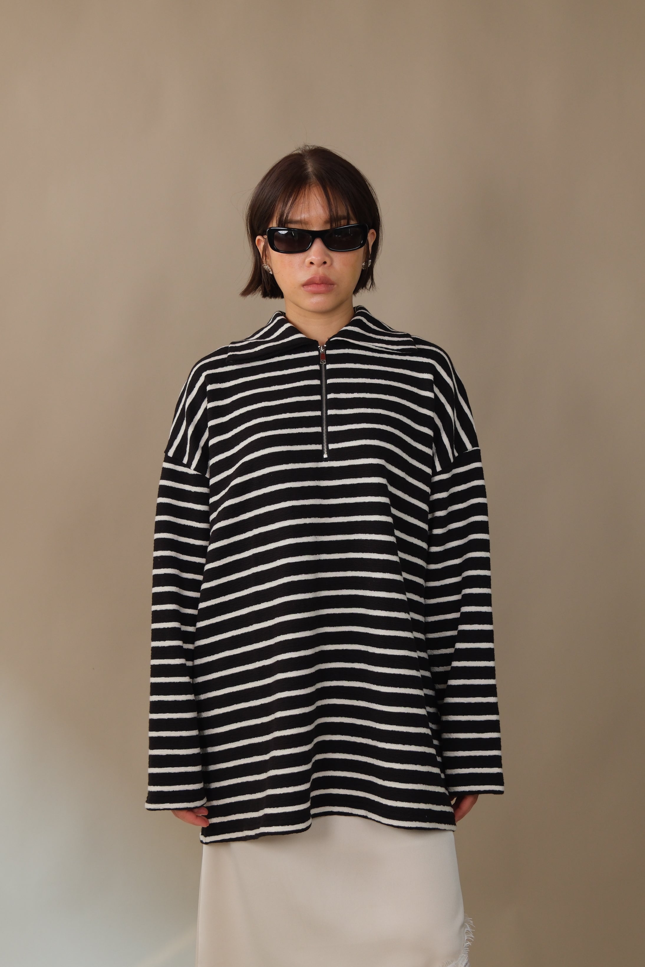 wide collar zip-up striped long-sleeve loose tee