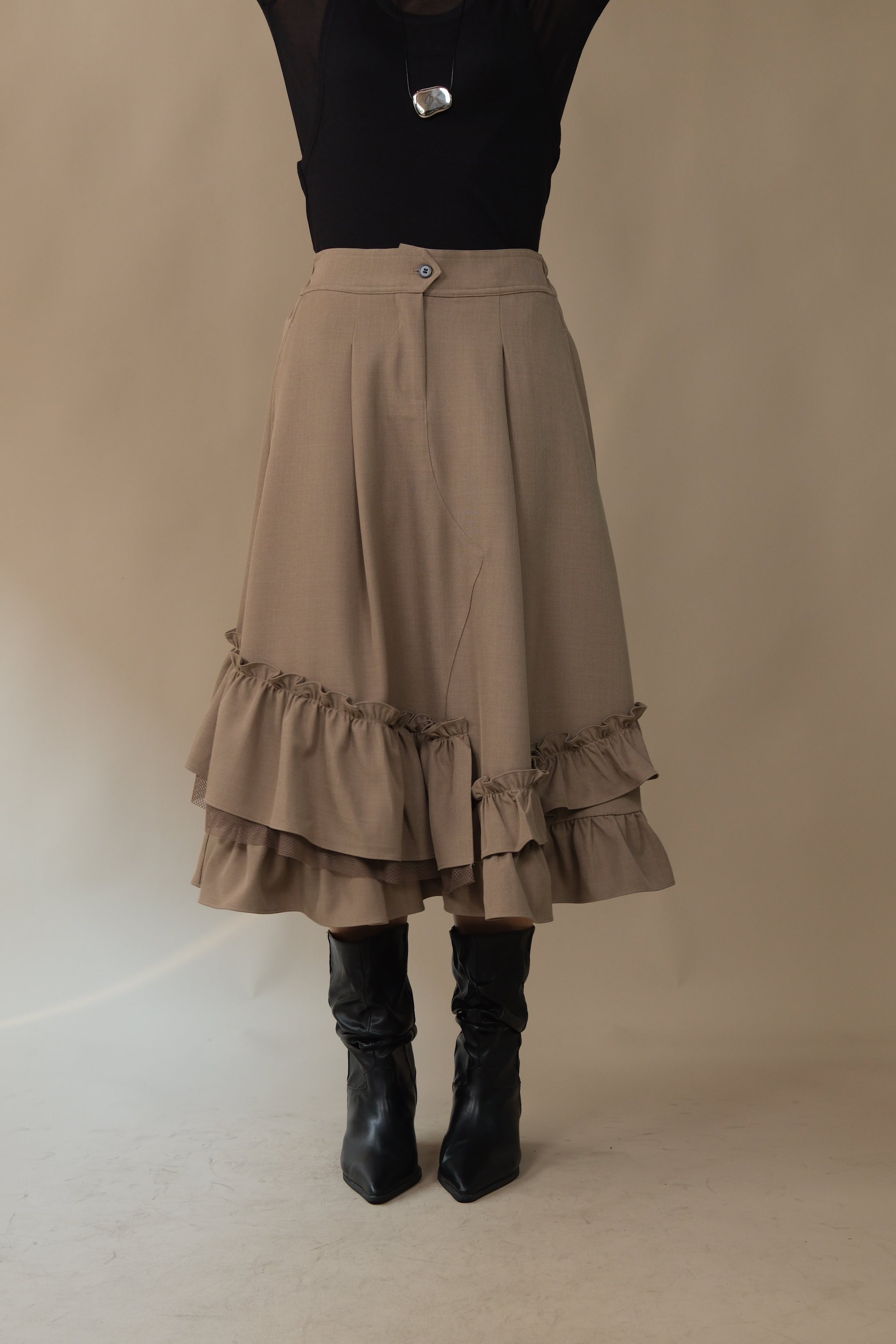 Randy frill unbalance skirt