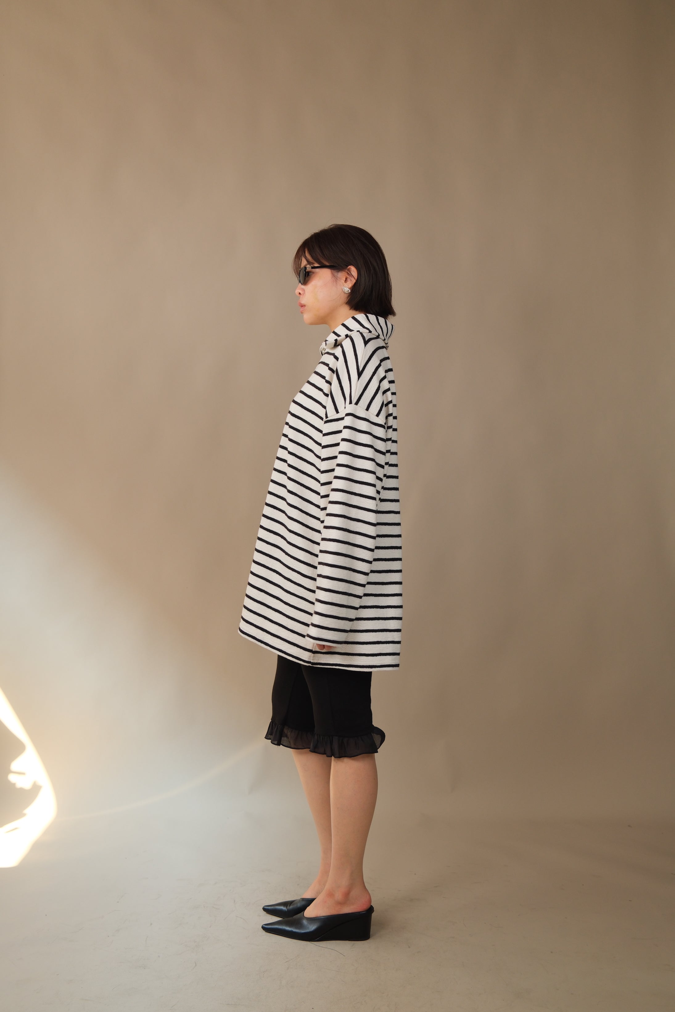 wide collar zip-up striped long-sleeve loose tee