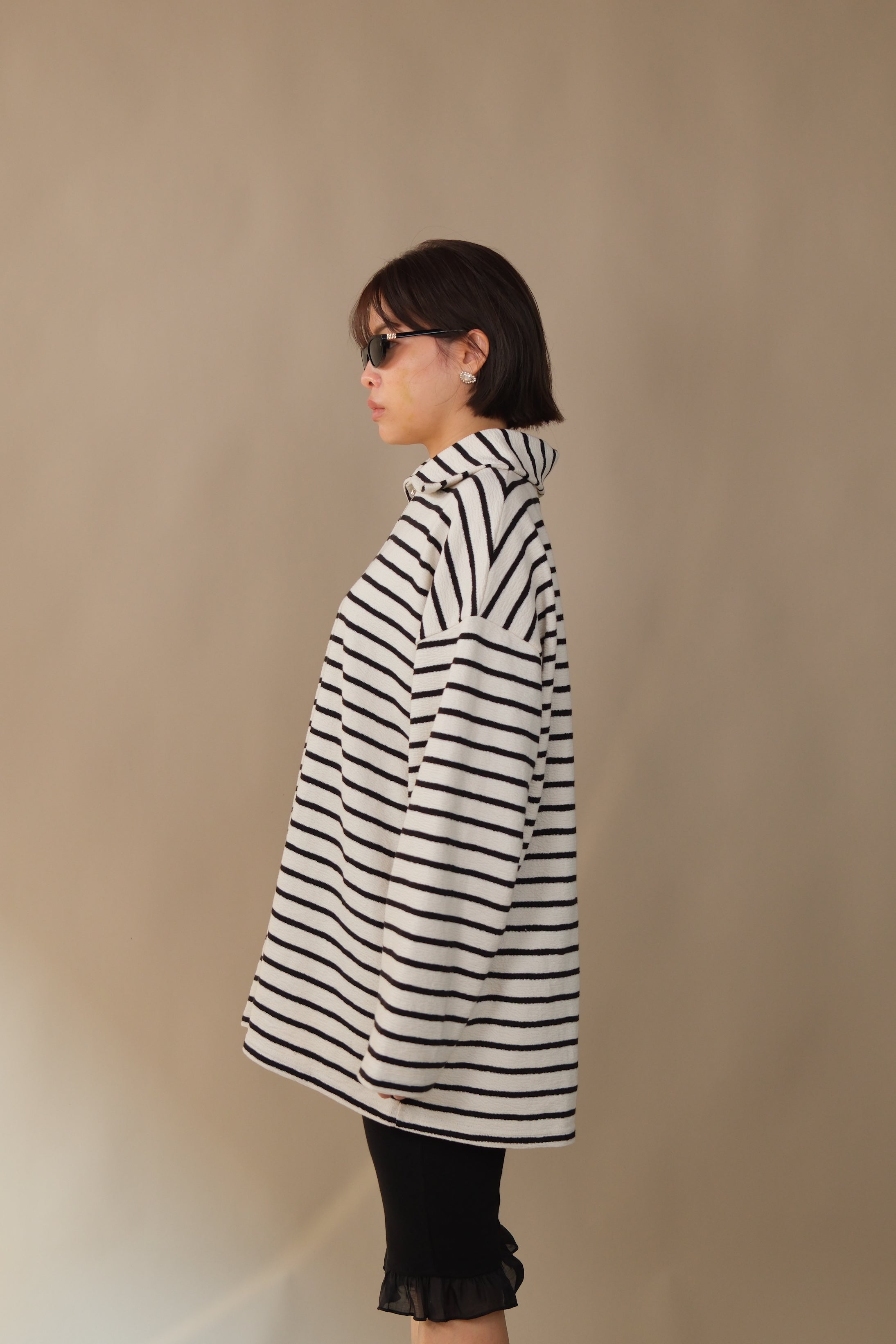 wide collar zip-up striped long-sleeve loose tee