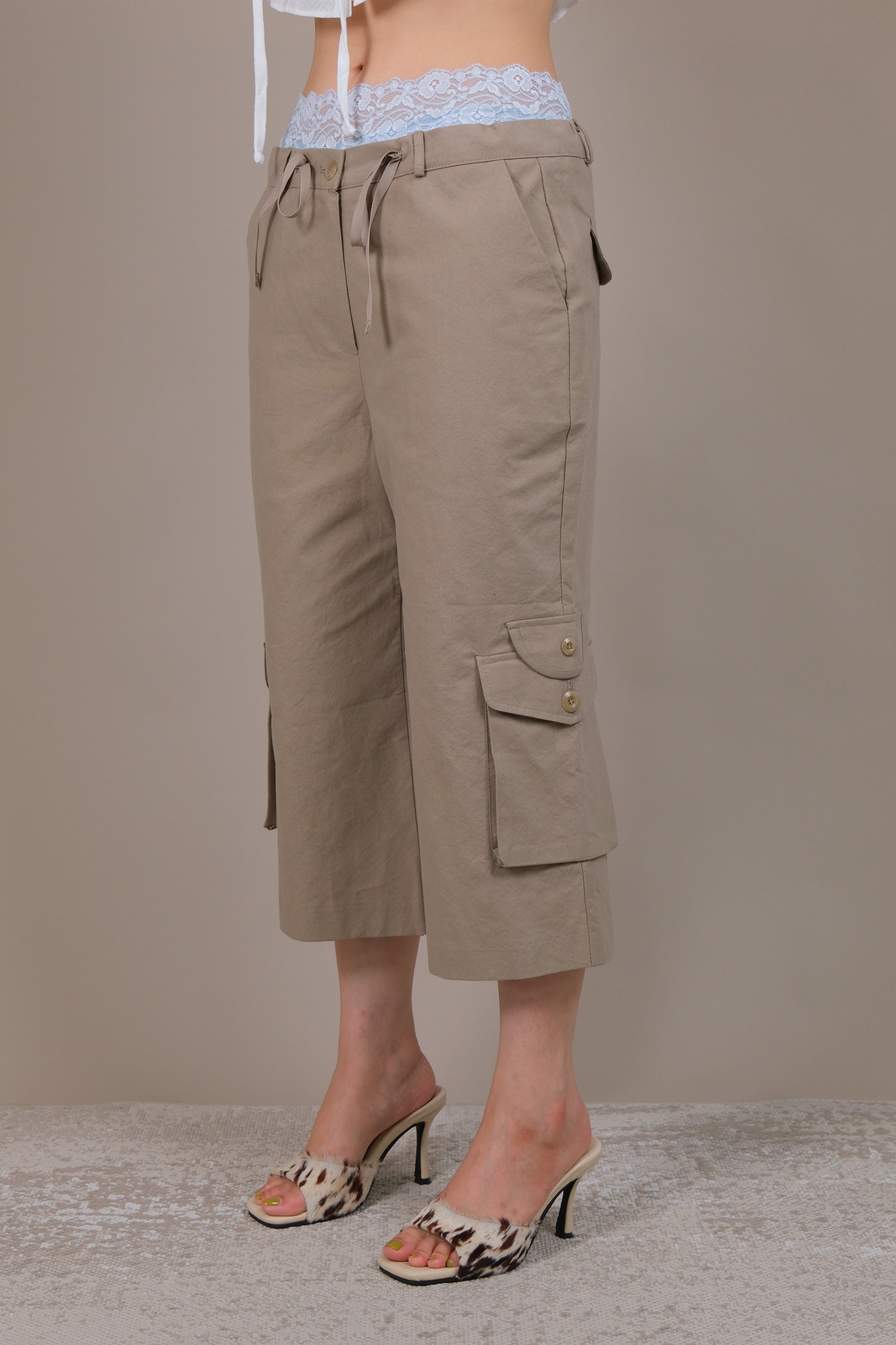 Slouchy Crop Cargo