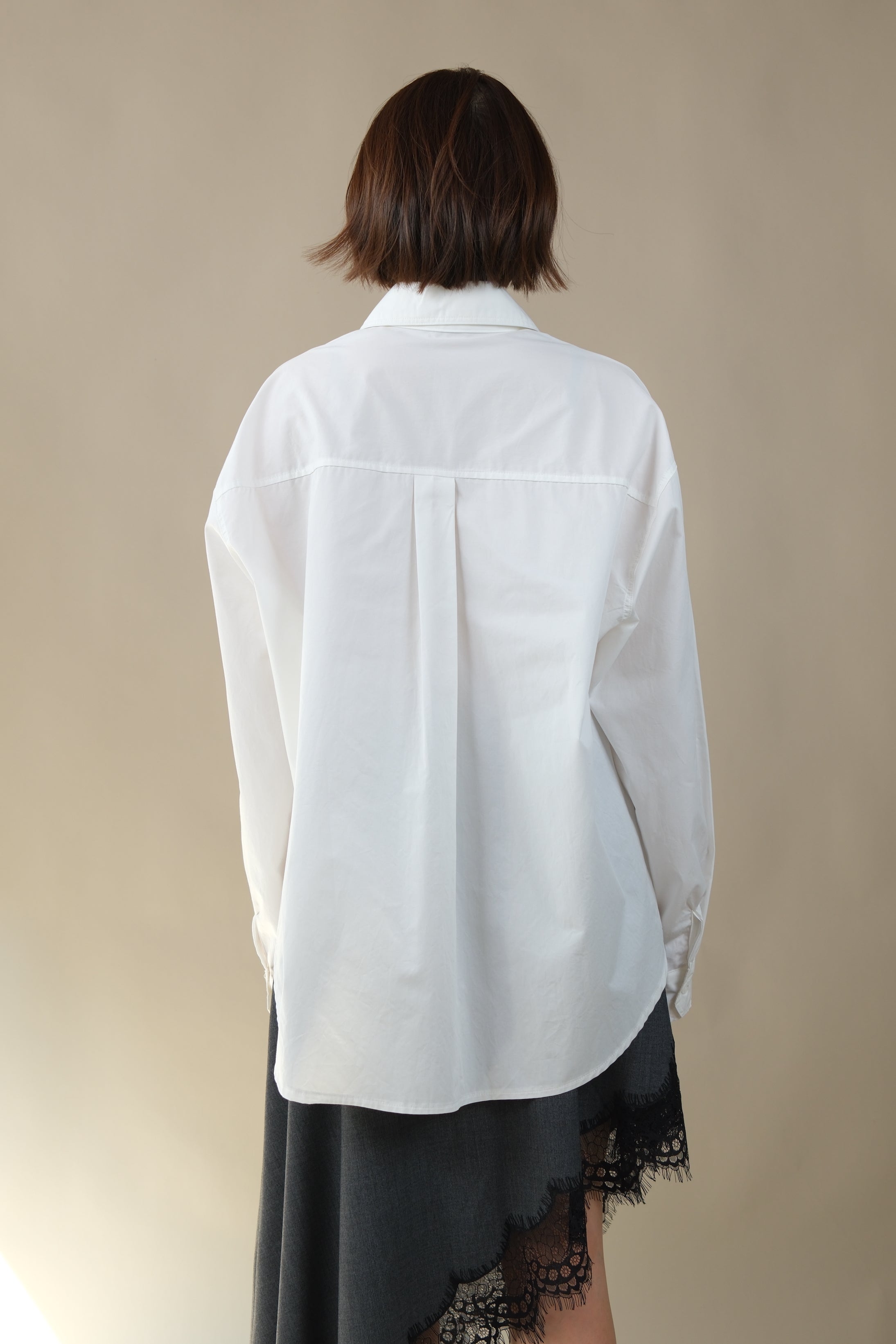 Pleated pocket oversized shirt