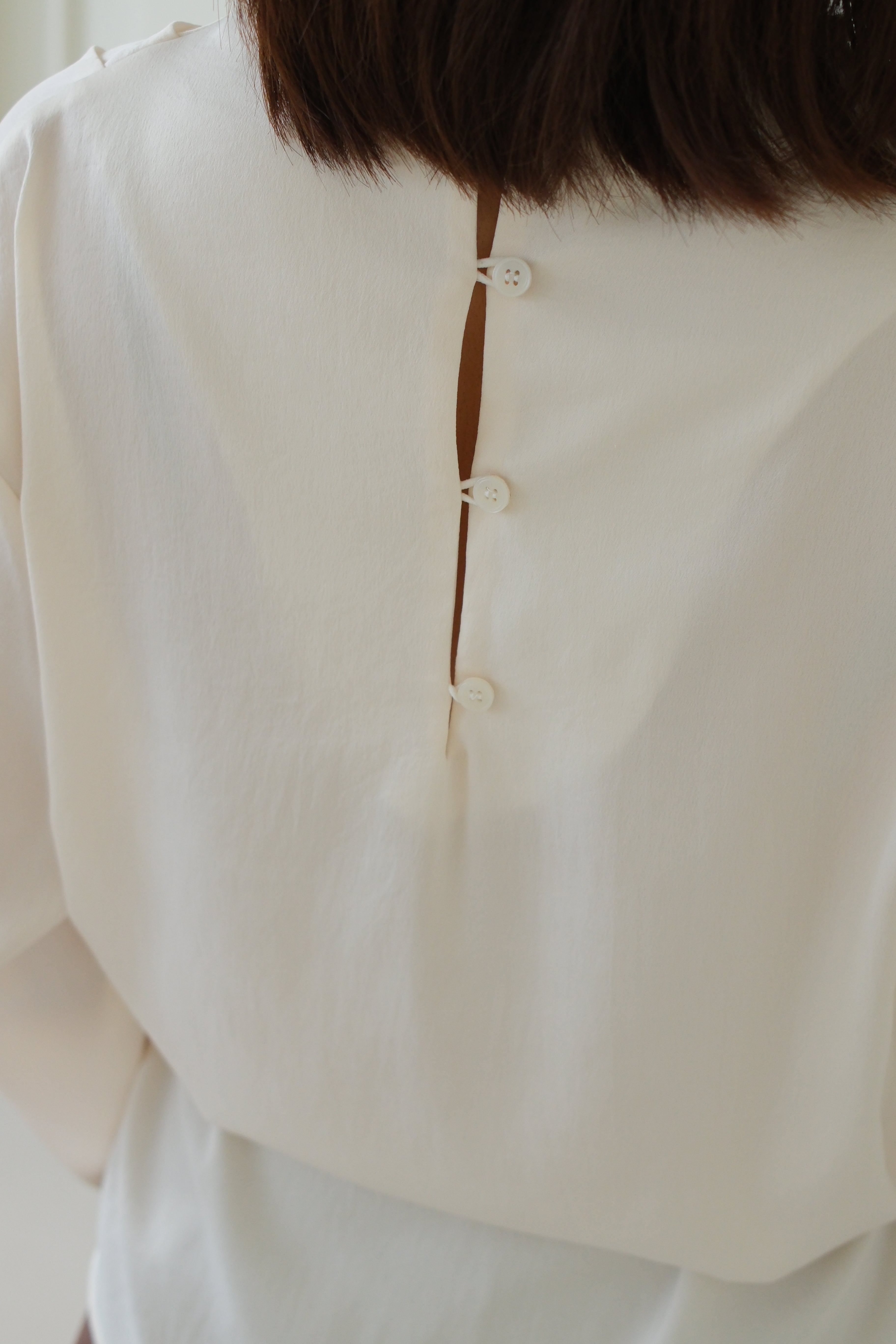 Curren shirring shoulder blouse
