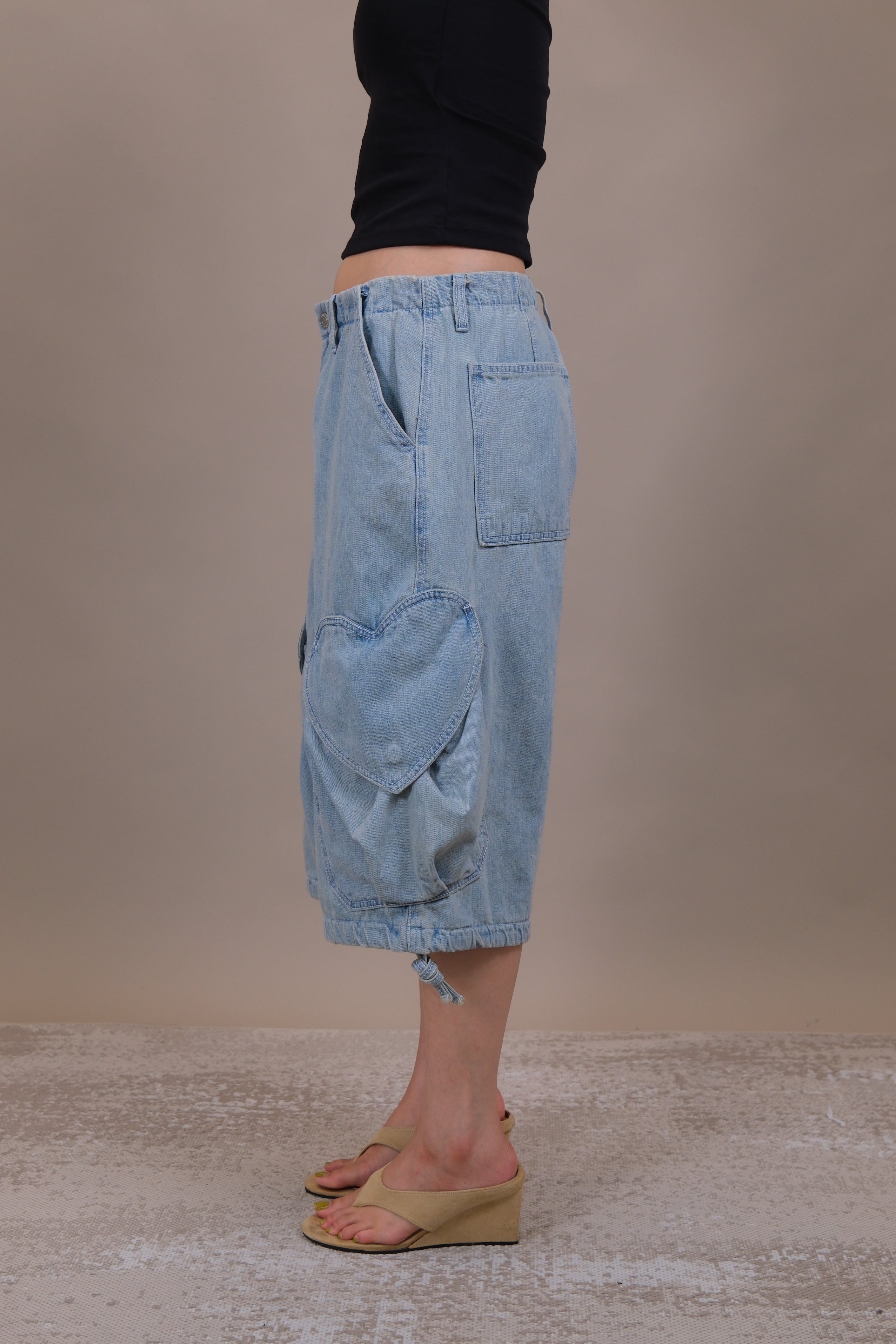 Heart-Pocket Cargo shorts