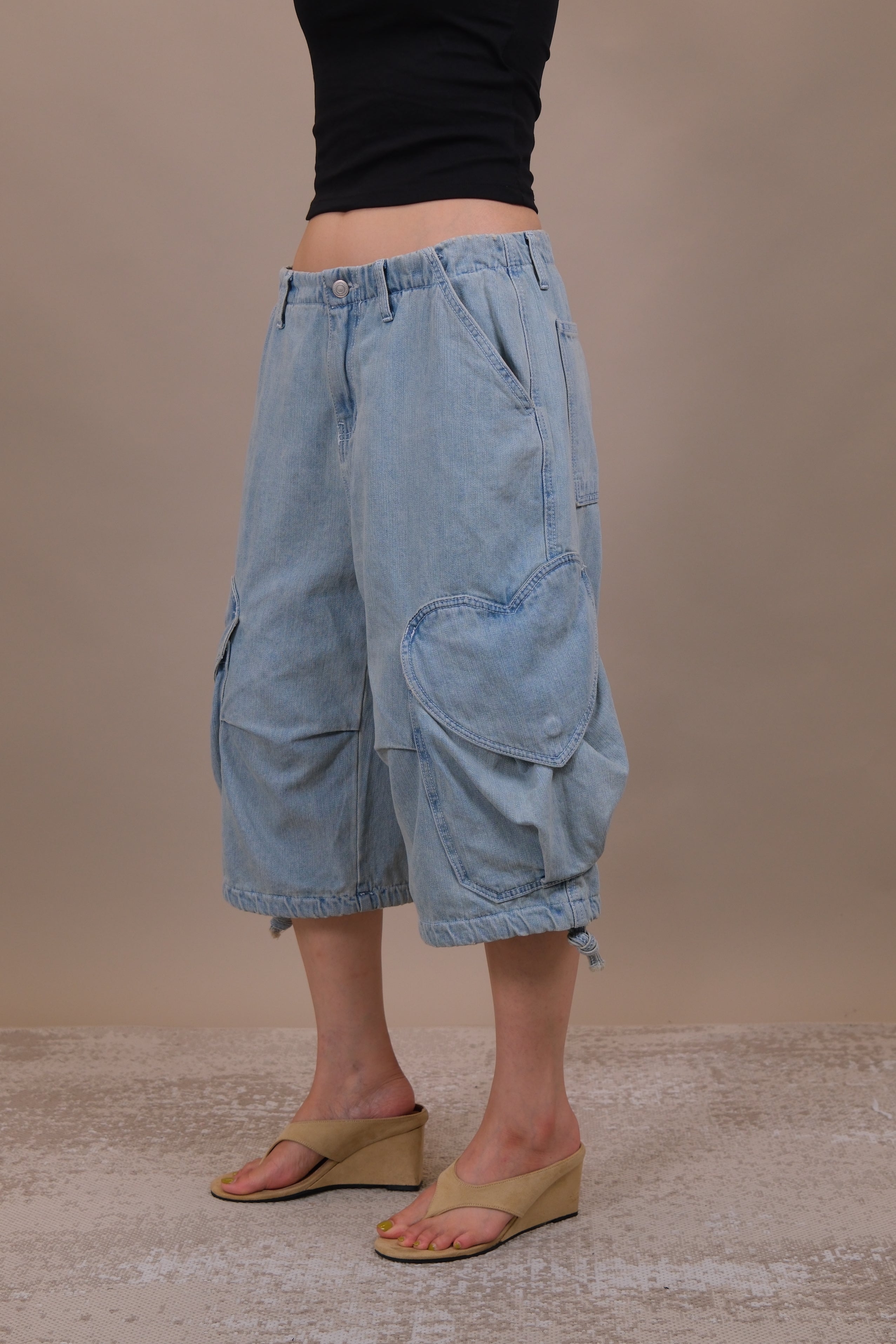 Heart-Pocket Cargo shorts