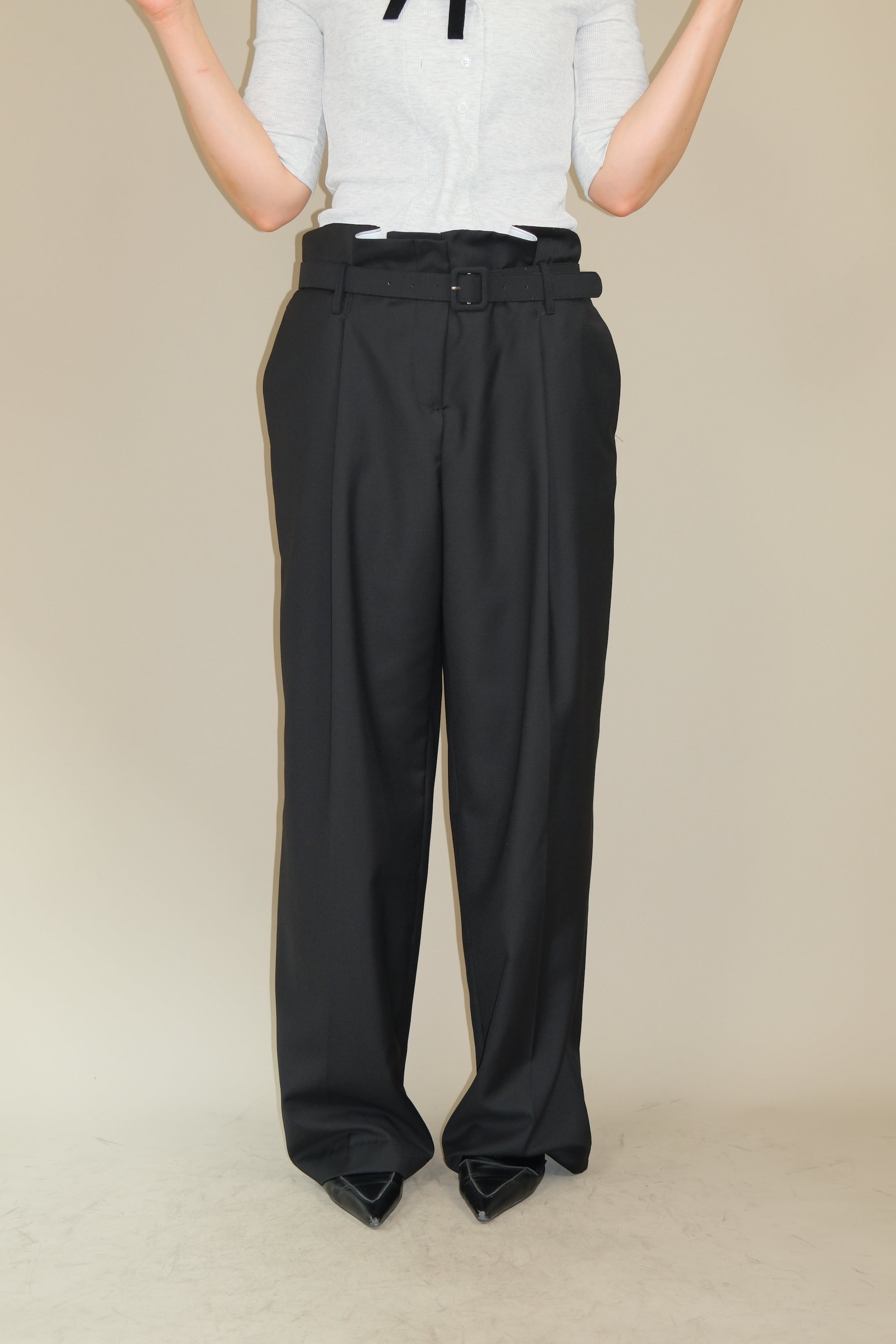 Flowy waisted-line (with belt)