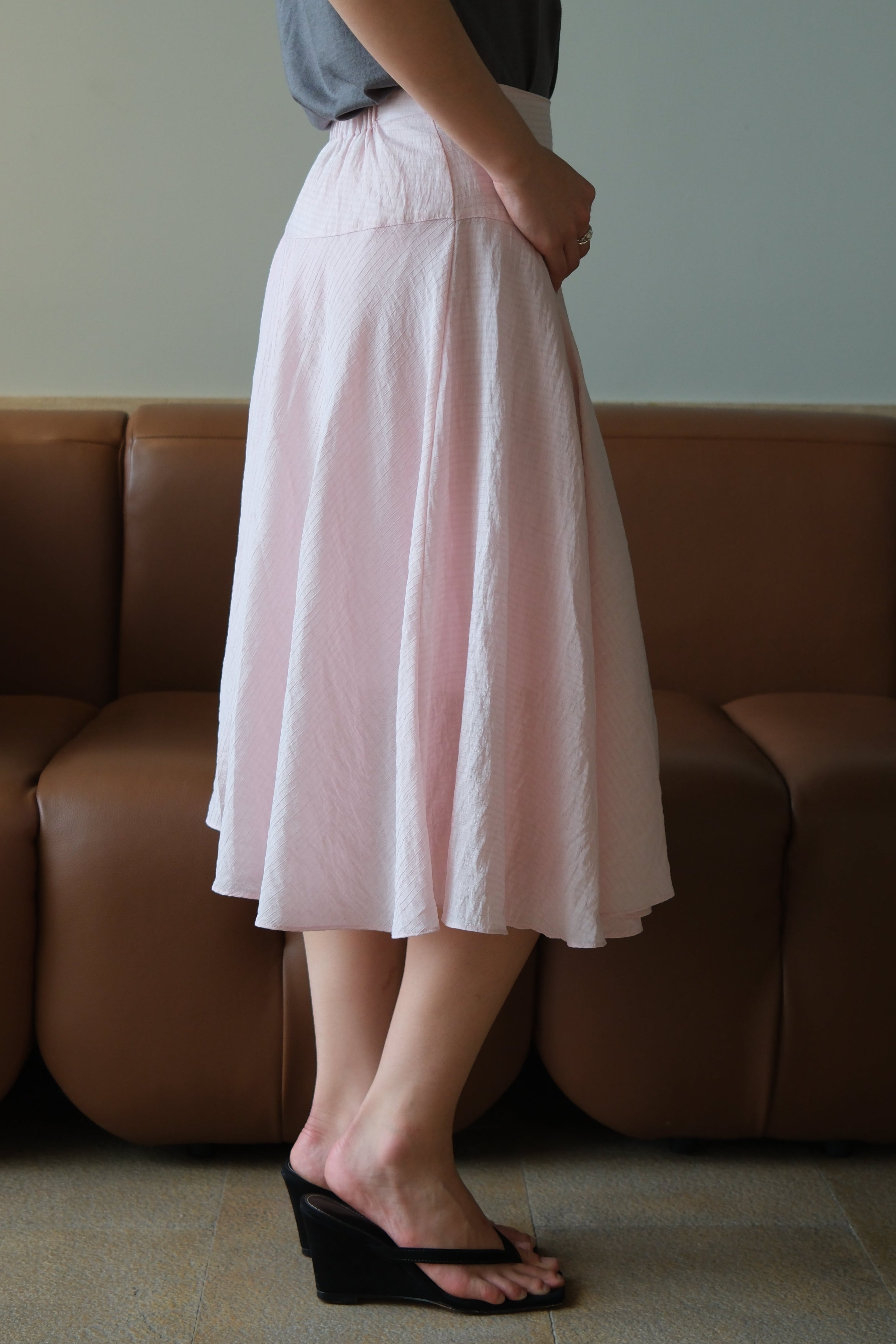 Sena Flowy Midi Skirt