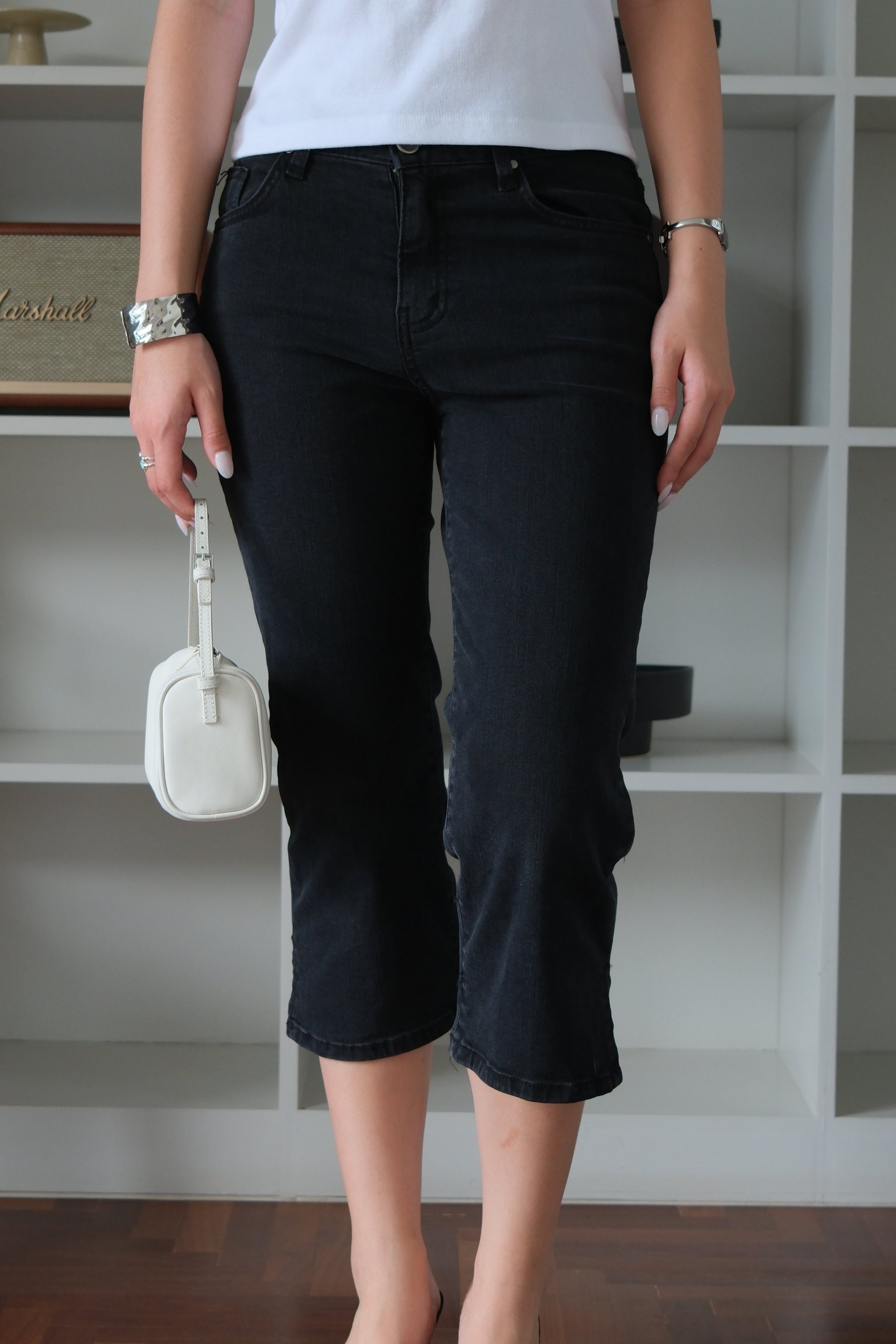 Mila Stretch Capri Denim