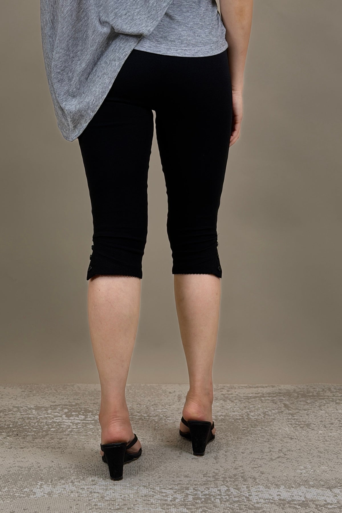 Lennie Button Hem Capri Leggings