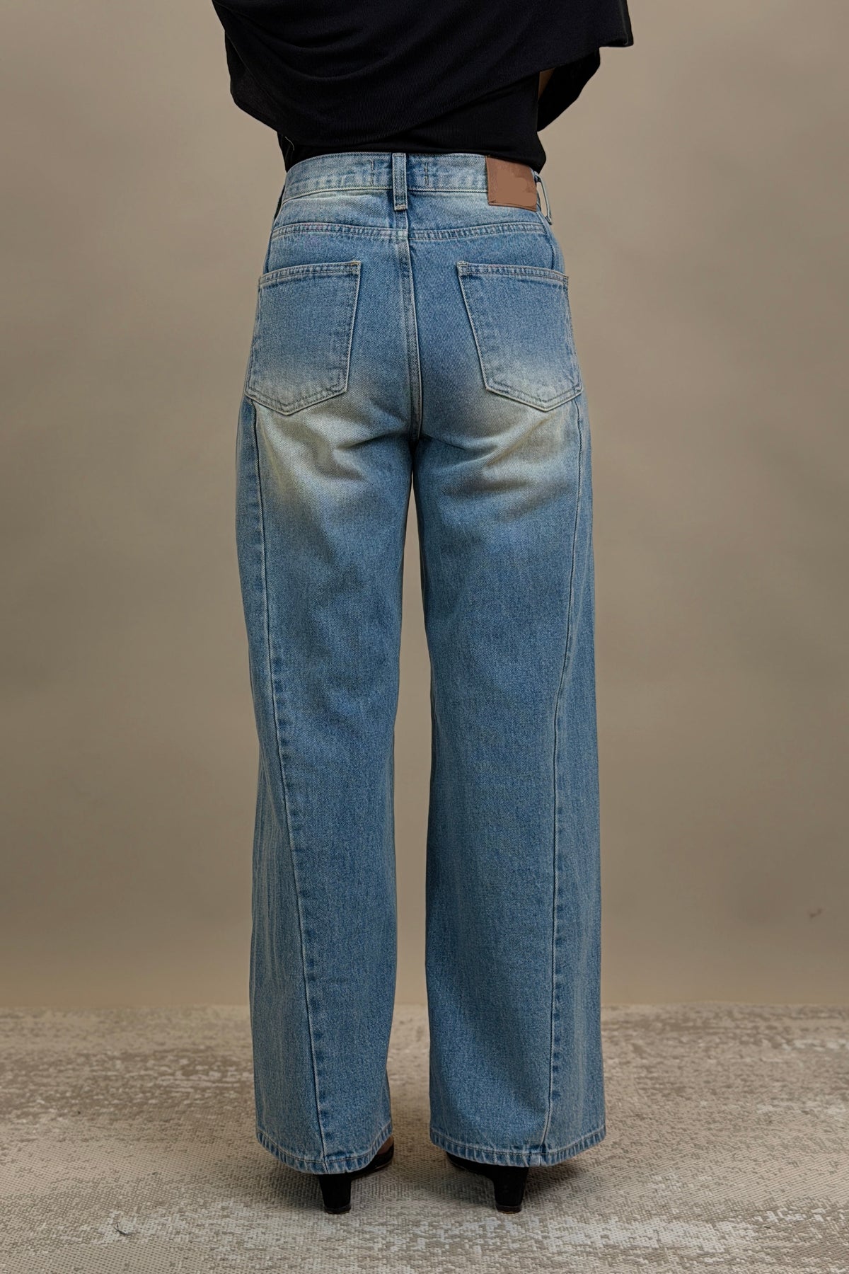 Livia High-Rise Wide Straight Jeans