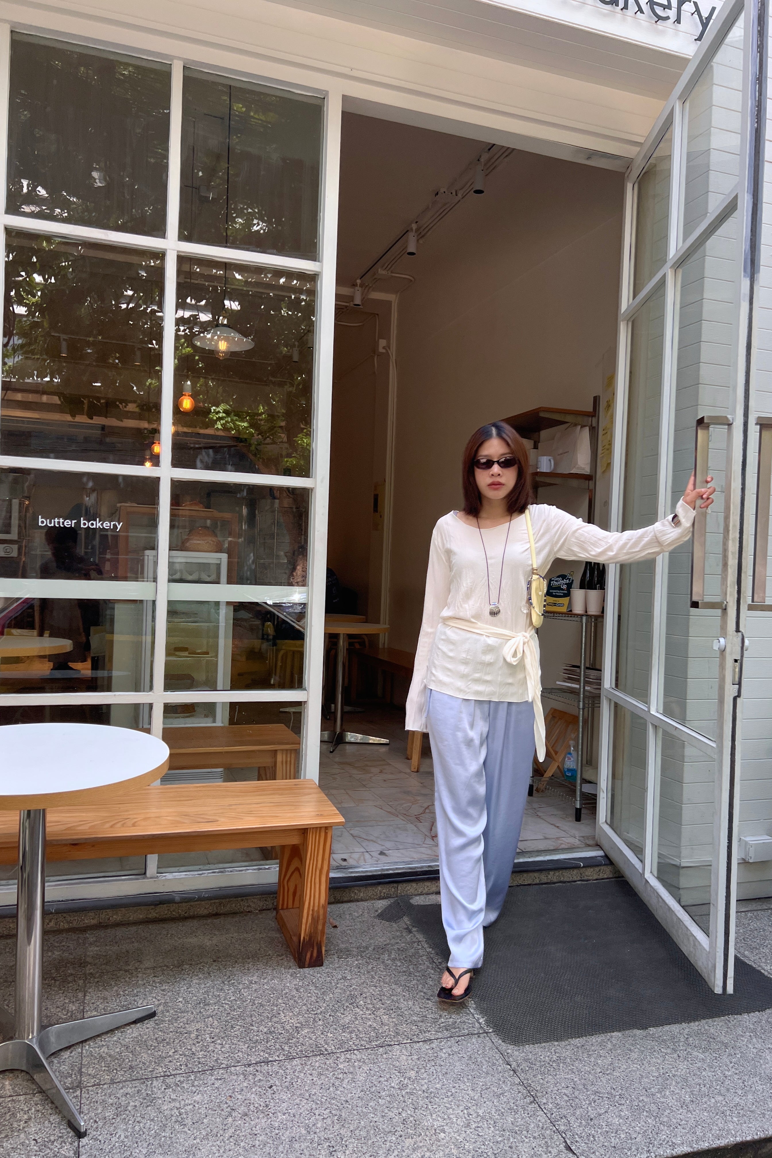 Yuna wrinkled longsleeve blouse with tie