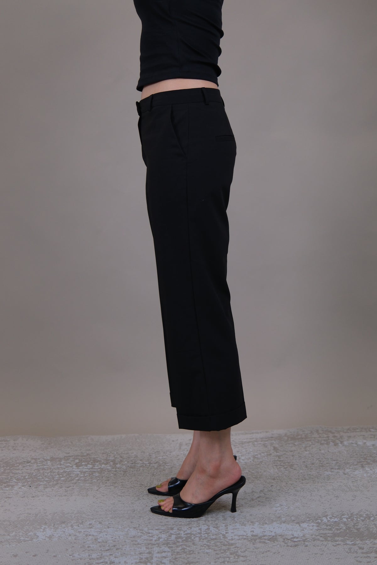 Margot Cuffed Crop Slacks