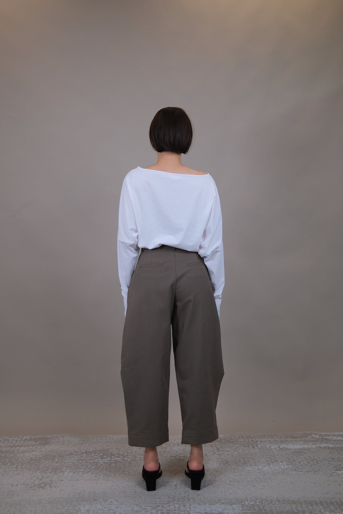 Noelle Thumbhole Boat Neck Top