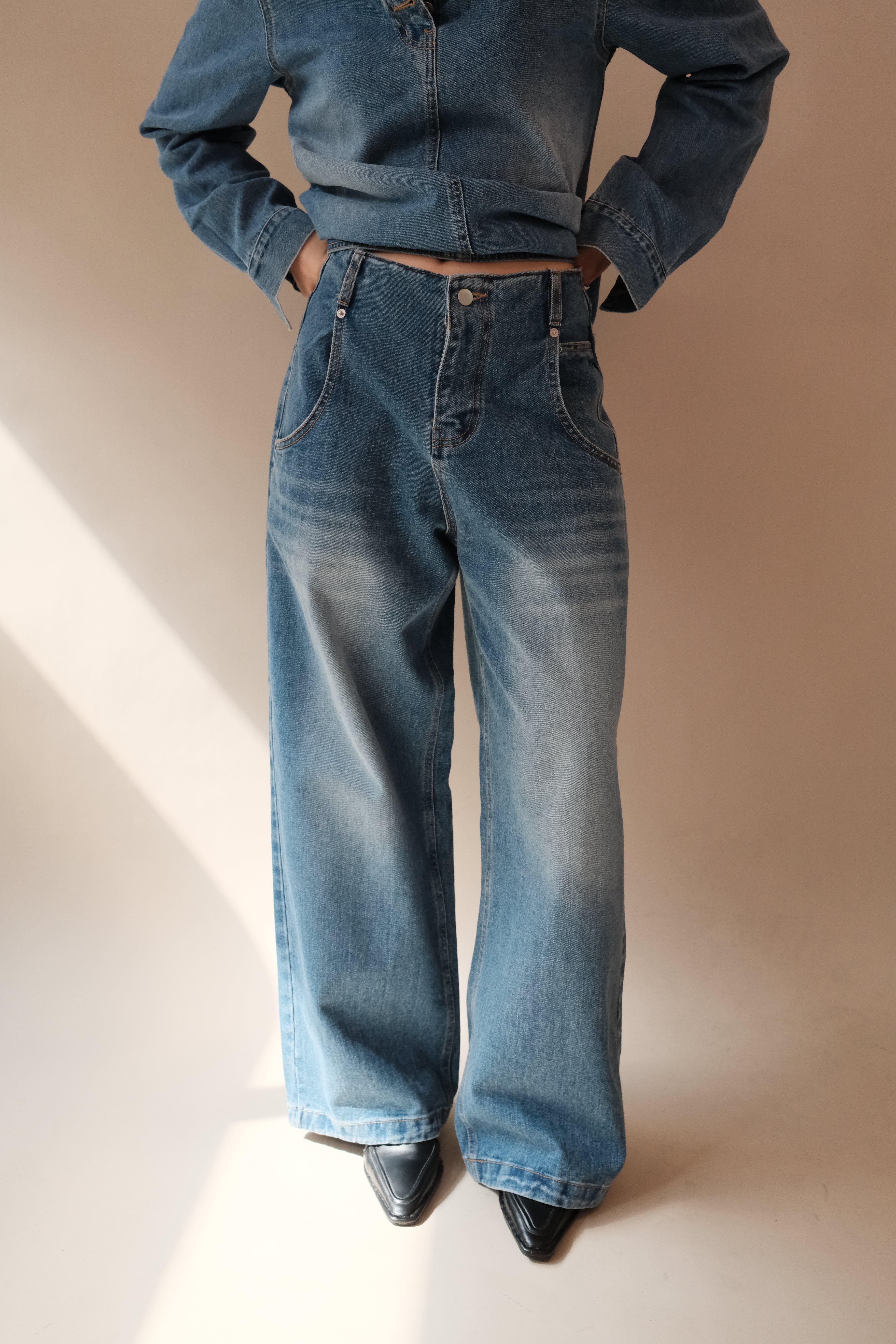 Coucou Large pocket wide leg jeans