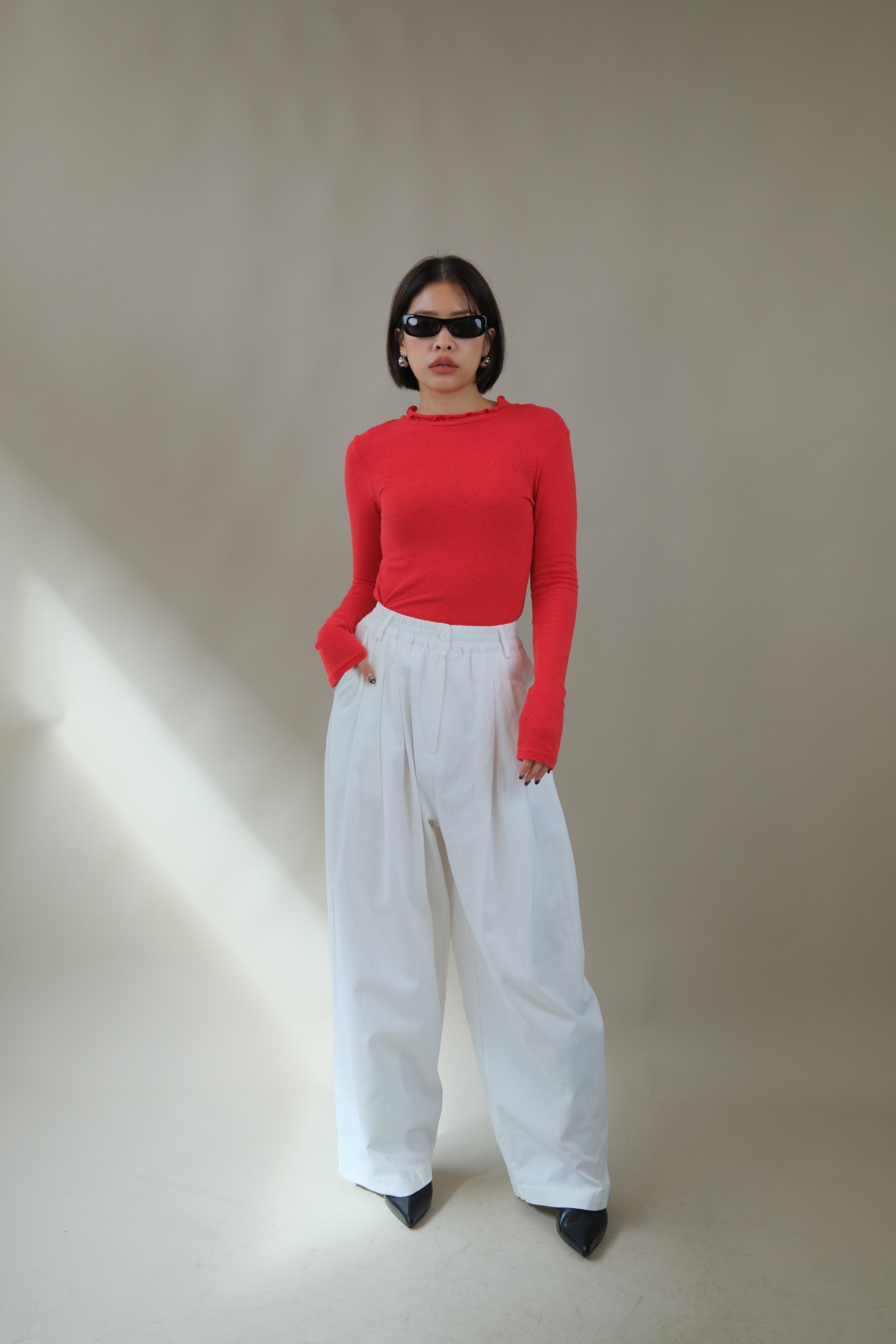 mock neck frill edge long-sleeve tee