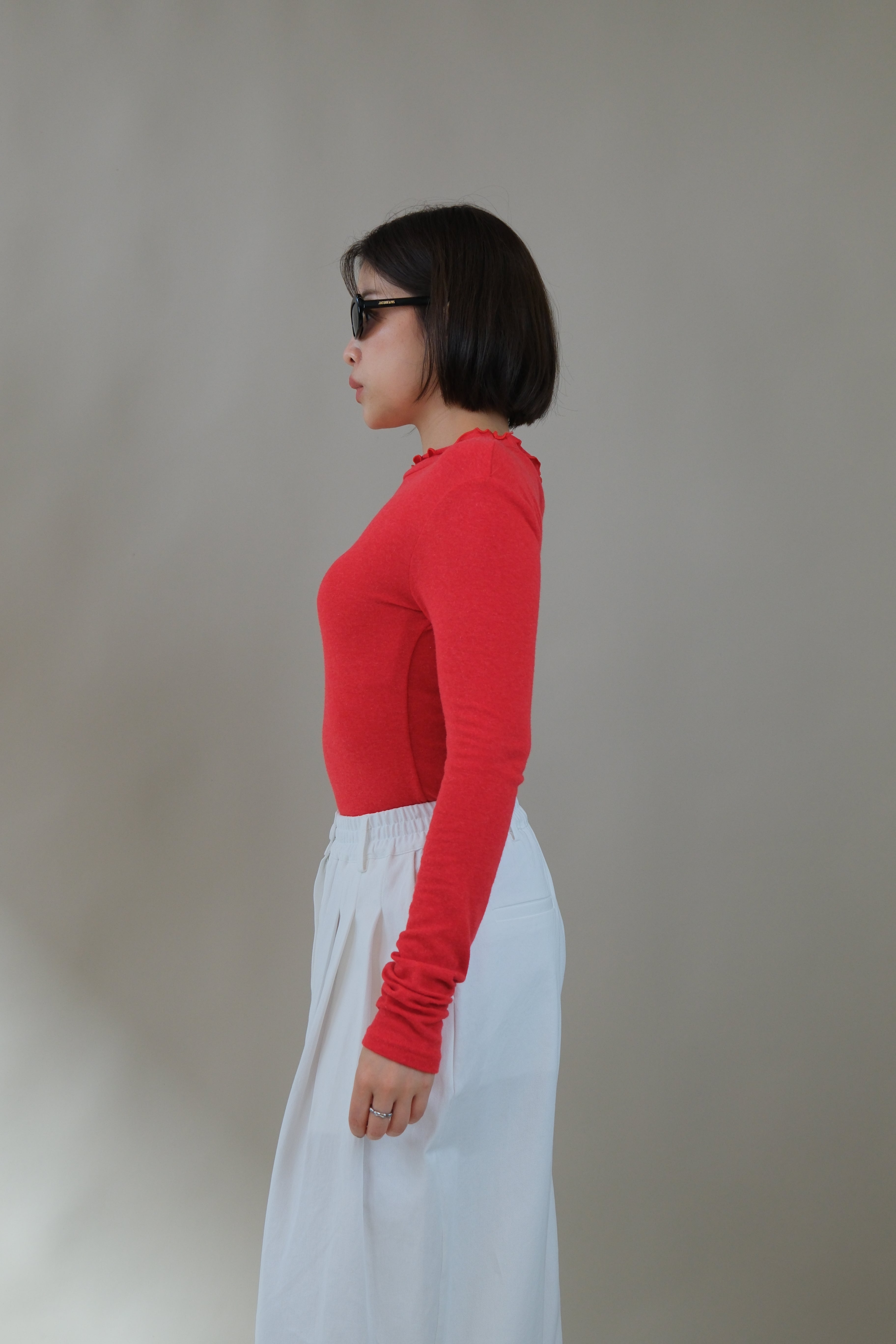 mock neck frill edge long-sleeve tee