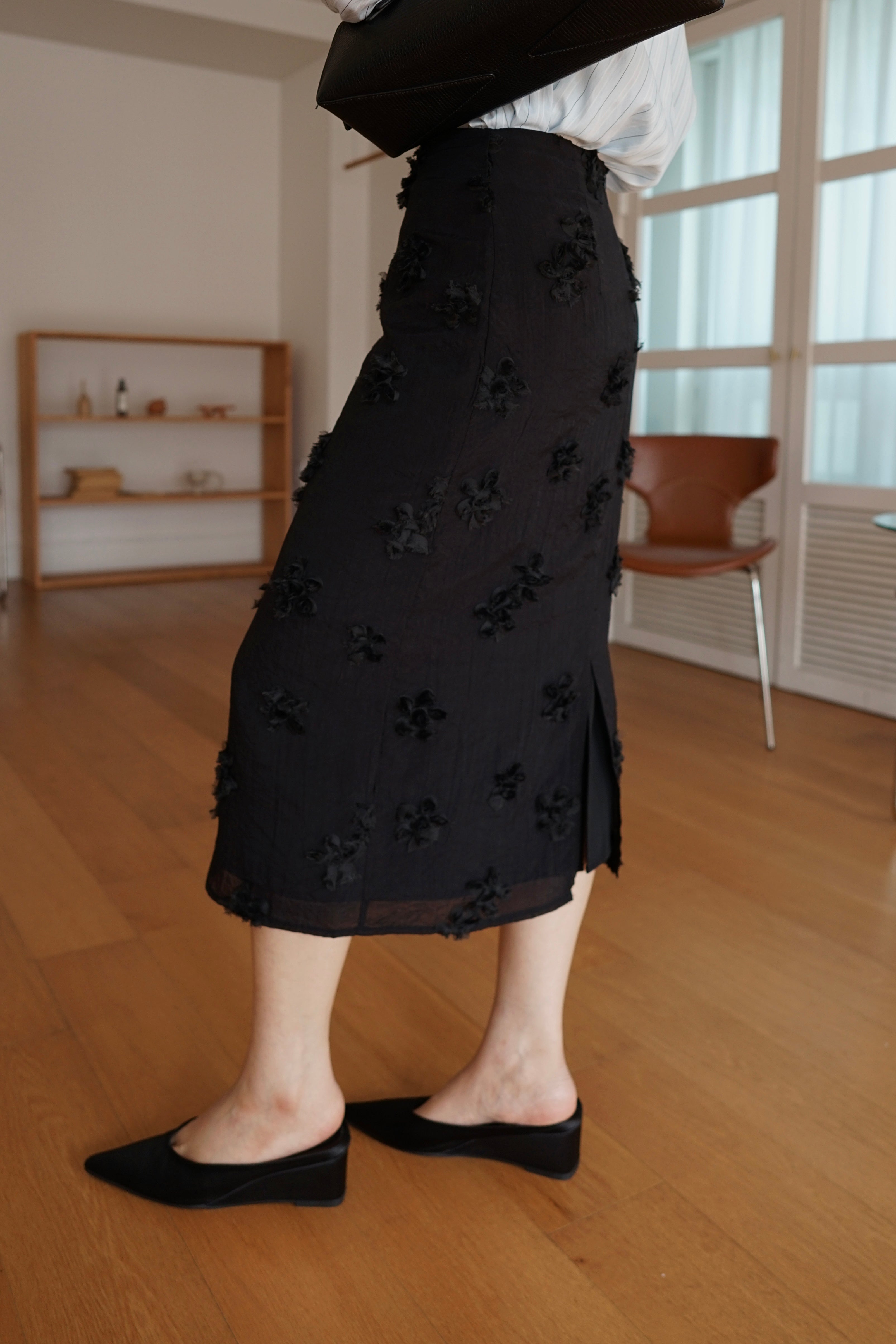 bloom textured long skirt