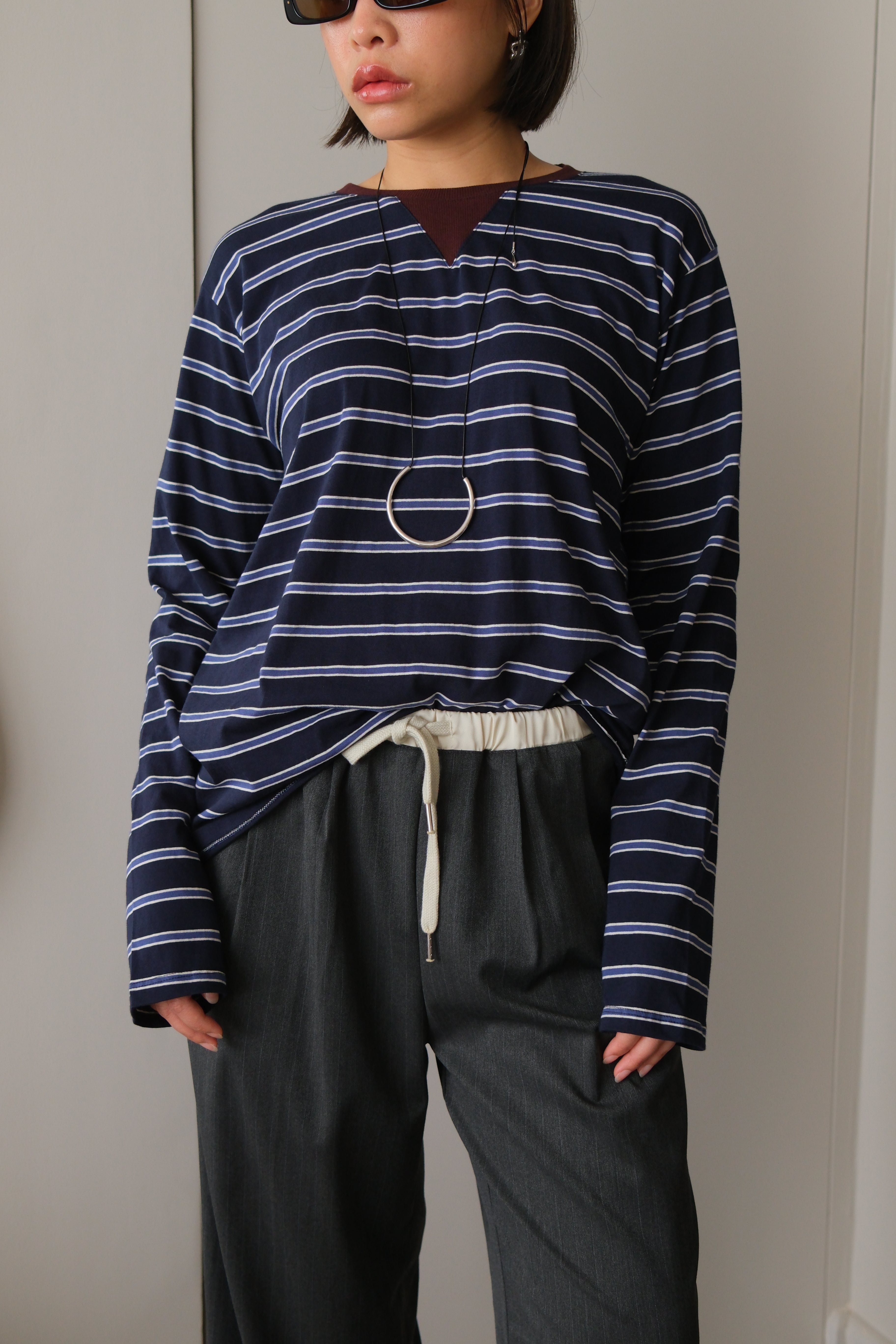 Triangle collar striped long-sleeve soft tee