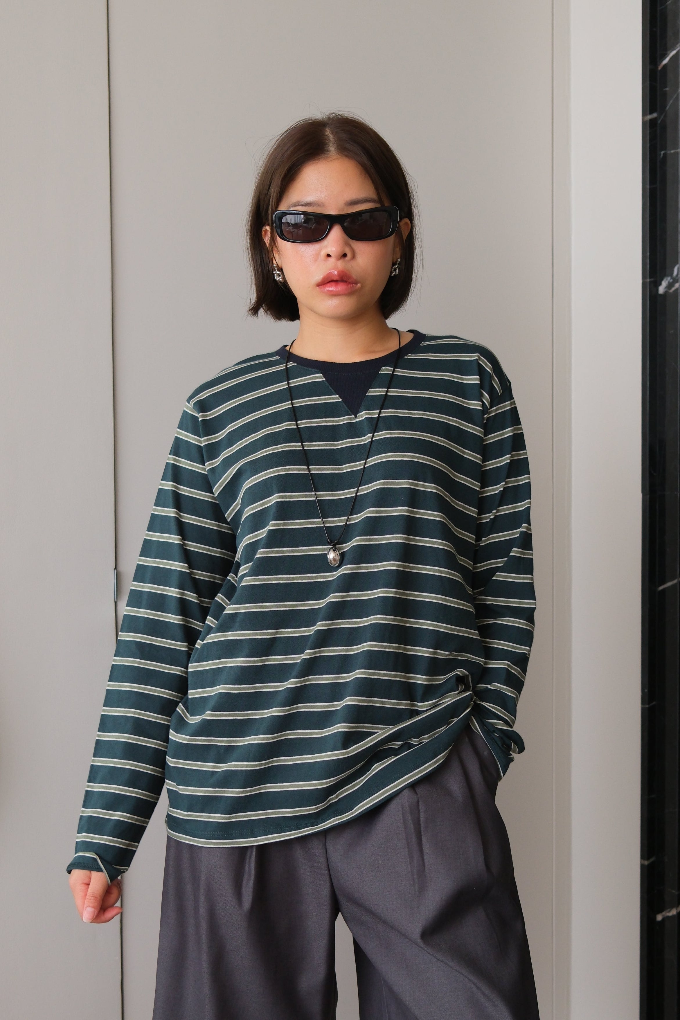 Triangle collar striped long-sleeve soft tee