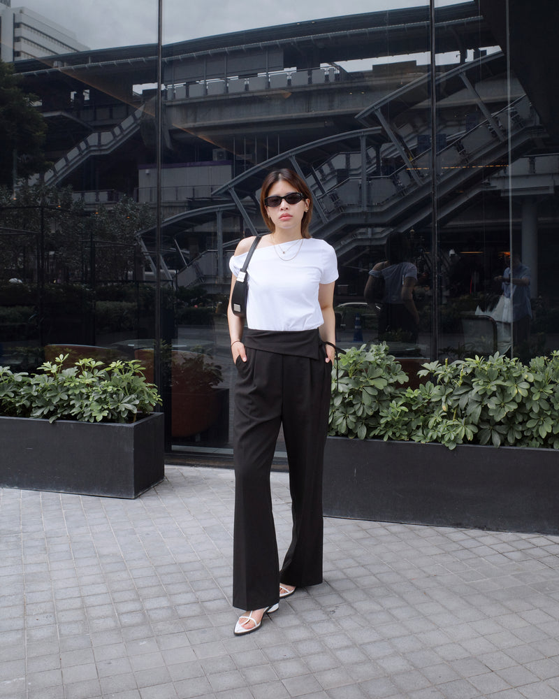 fold-over pleated trousers