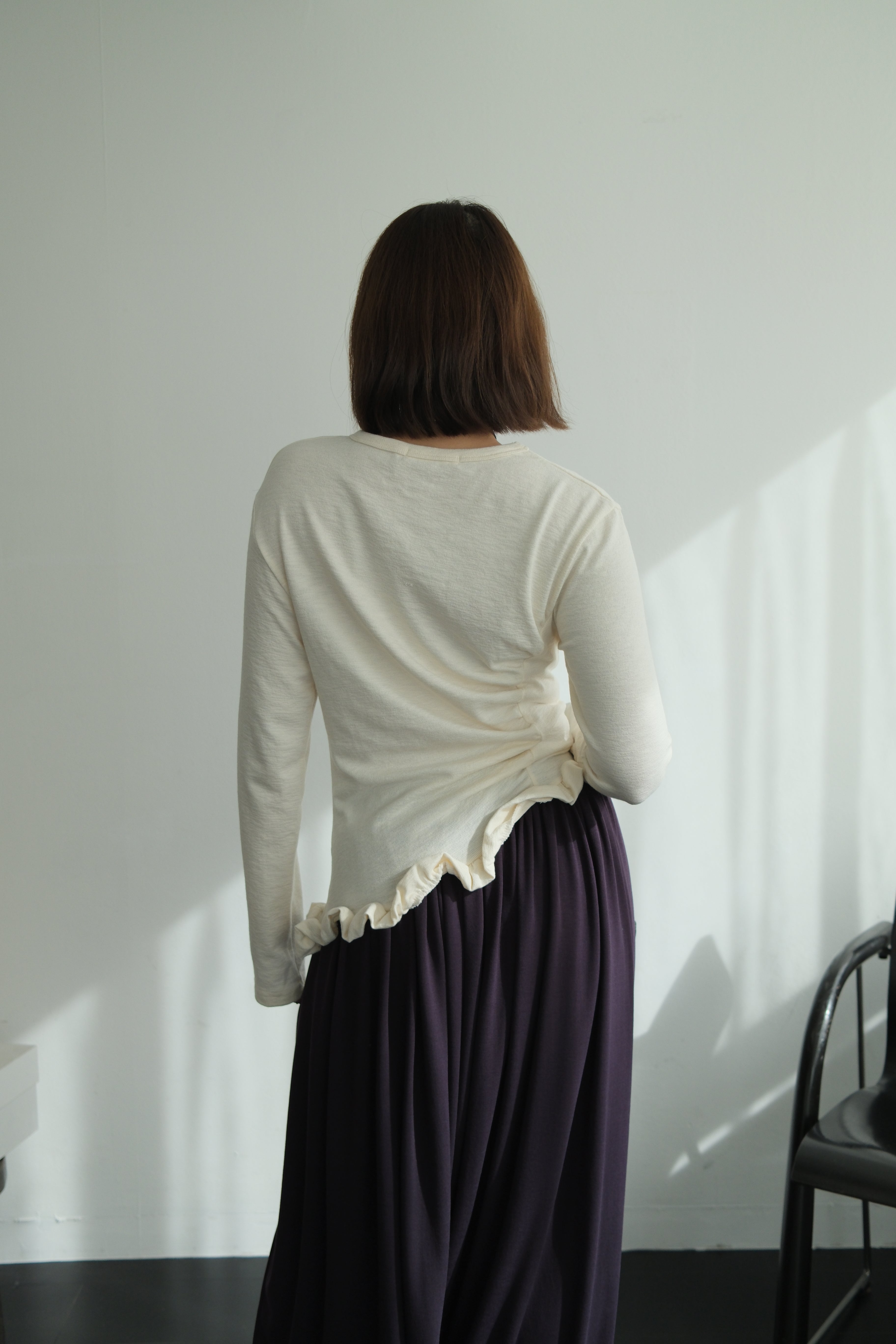 Ronny shirring unbalance tee