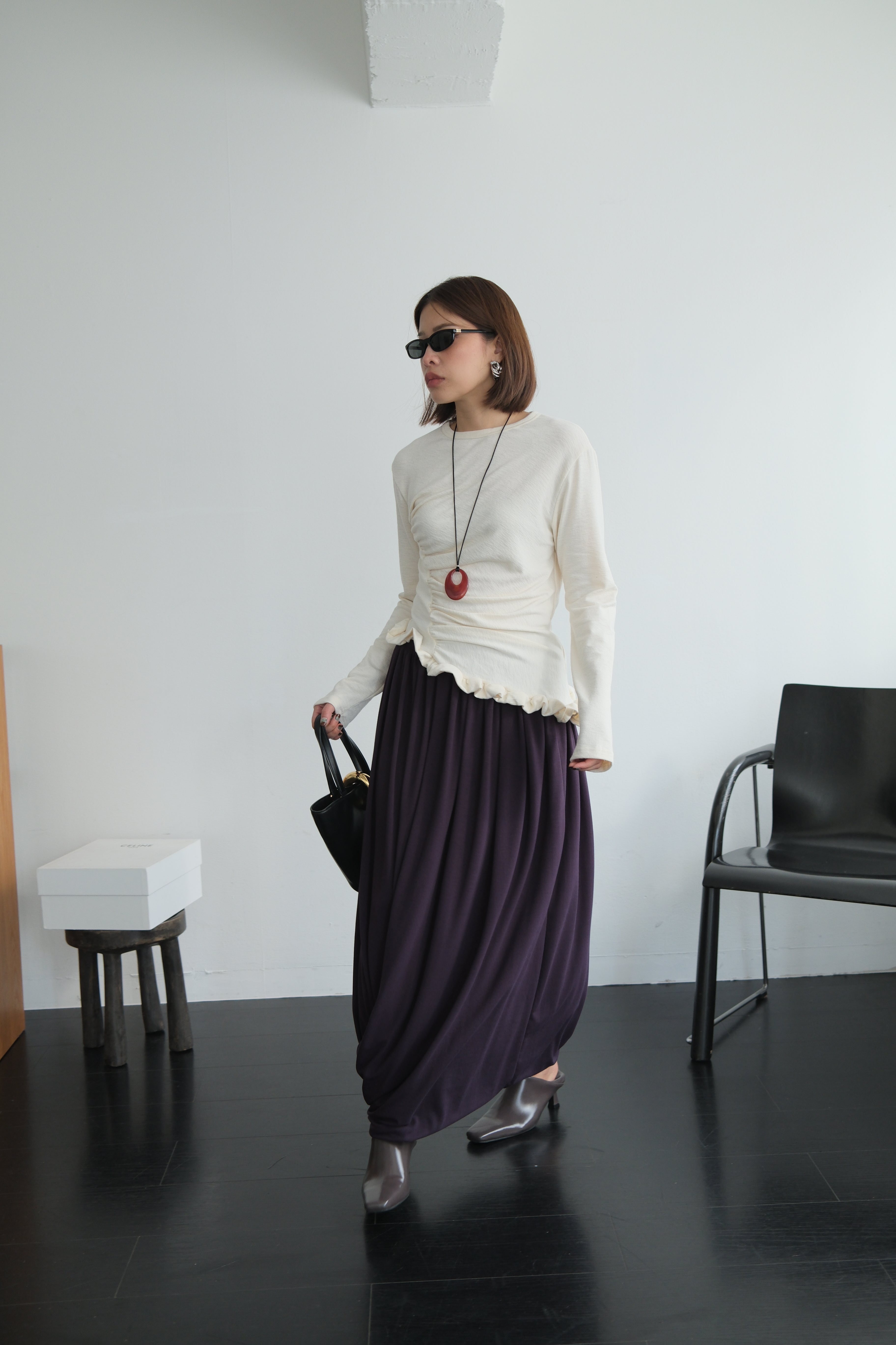 Ronny shirring unbalance tee