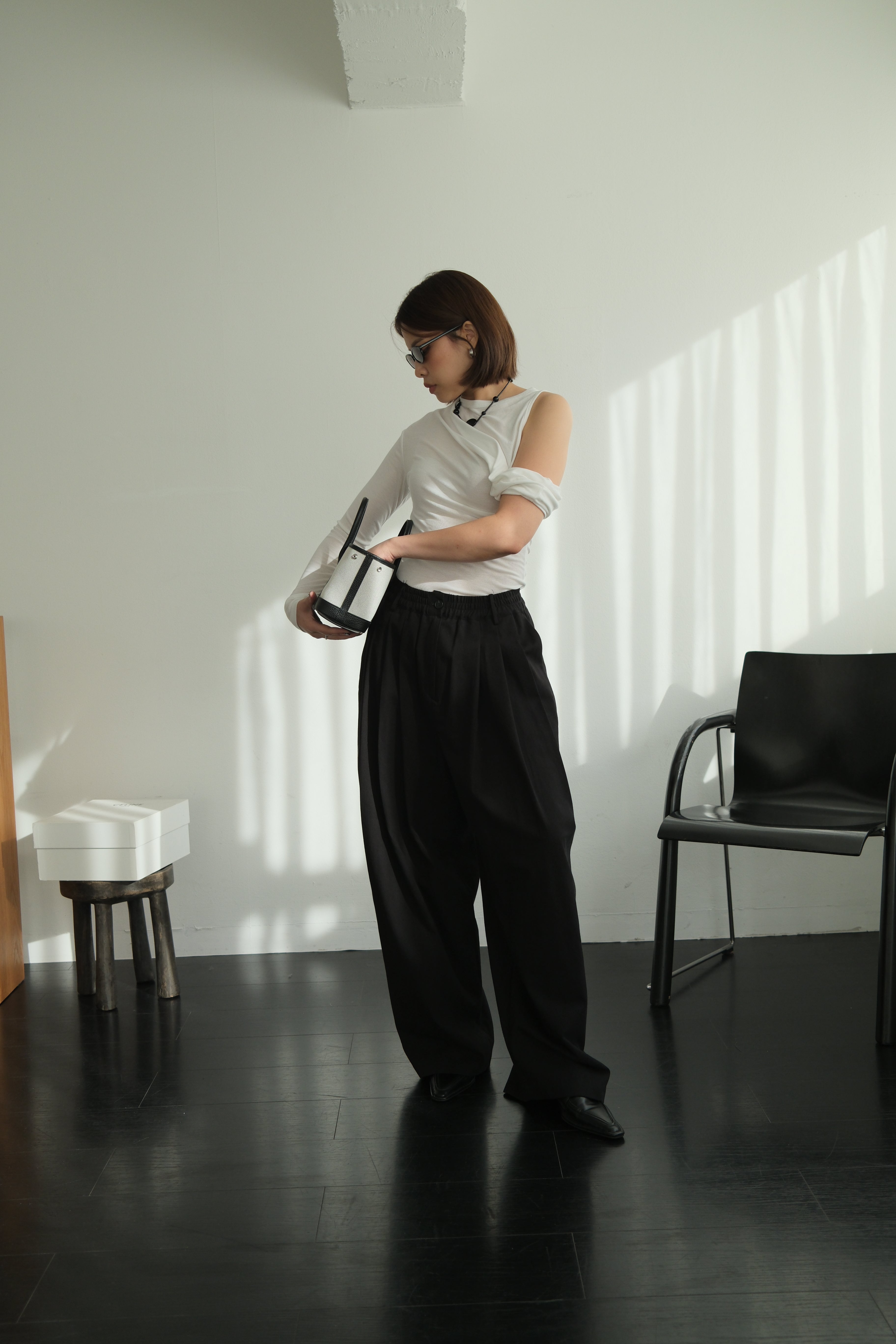 Callie asymmetry sleeve soft tee