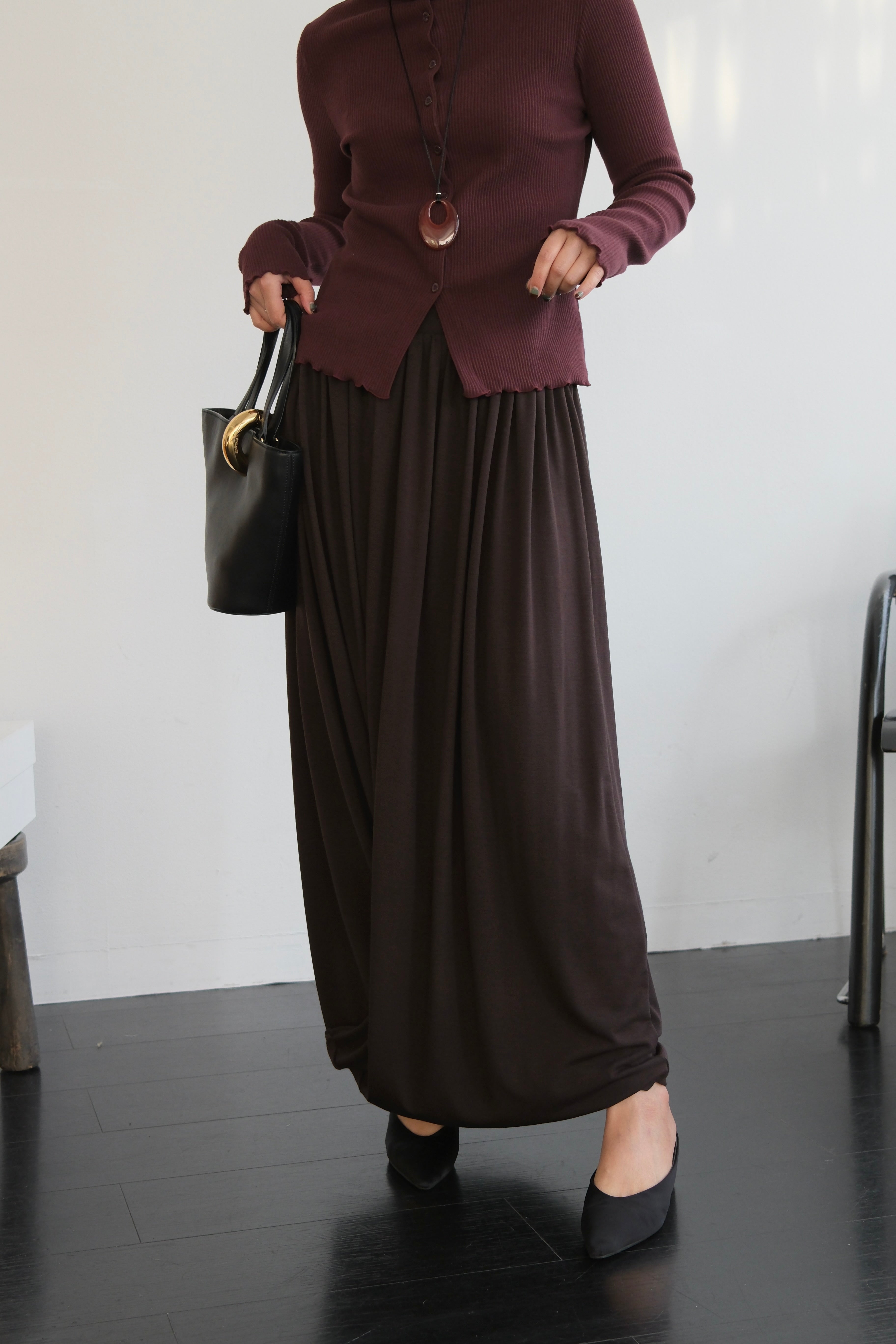 Tote draped maxi skirt