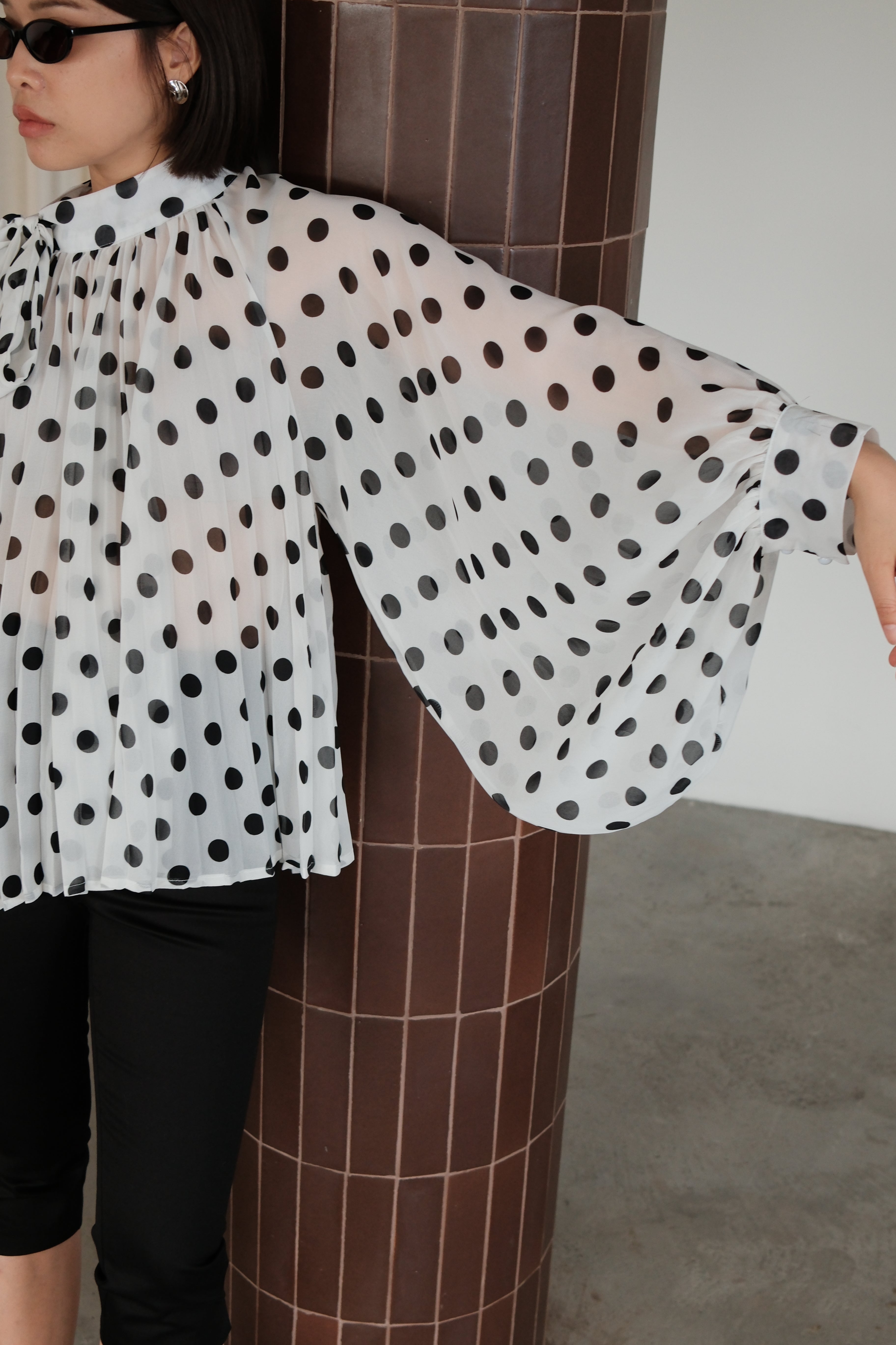 Dottie balloon sleeve sheer blouse