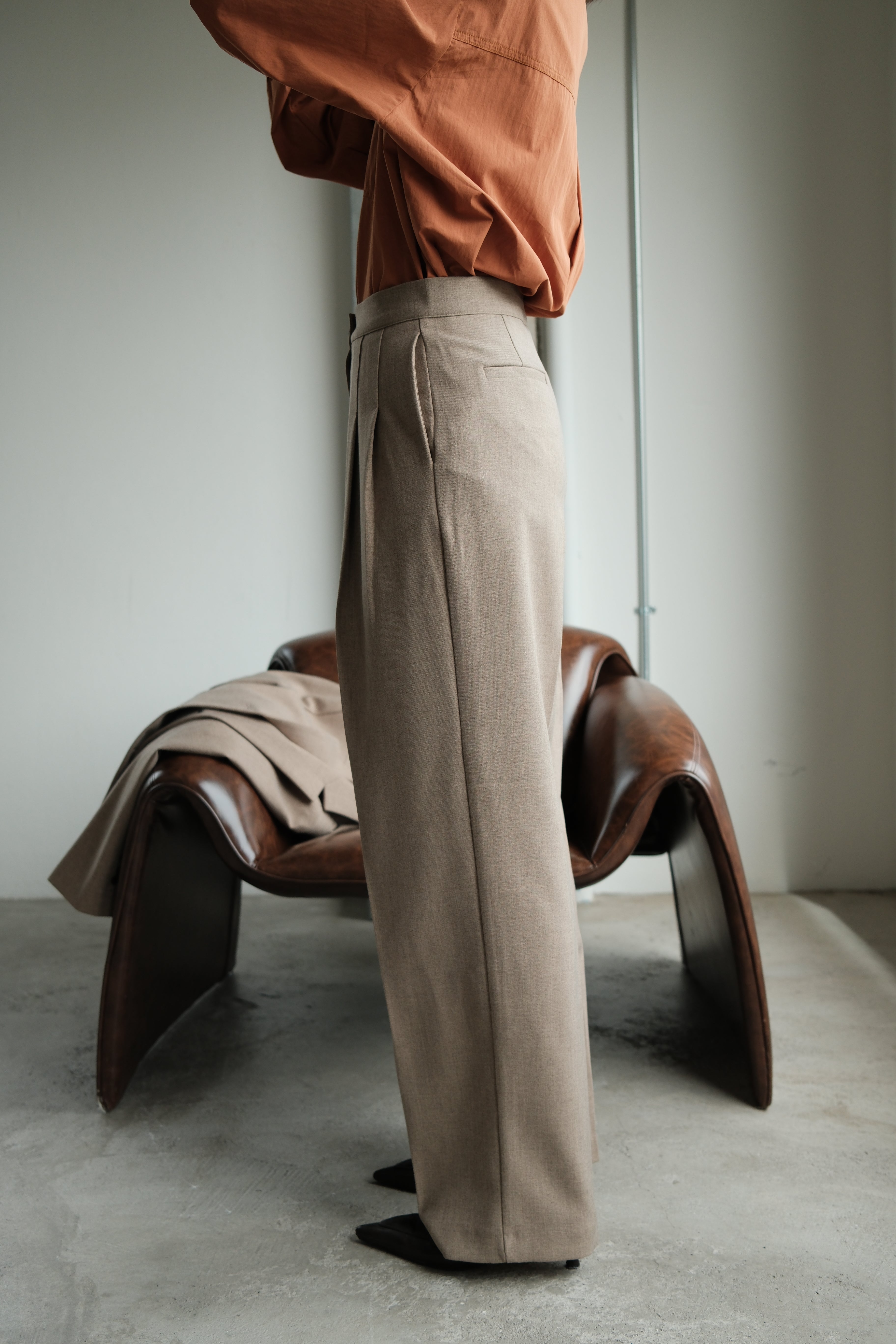 Hailey high-rise straight leg trousers
