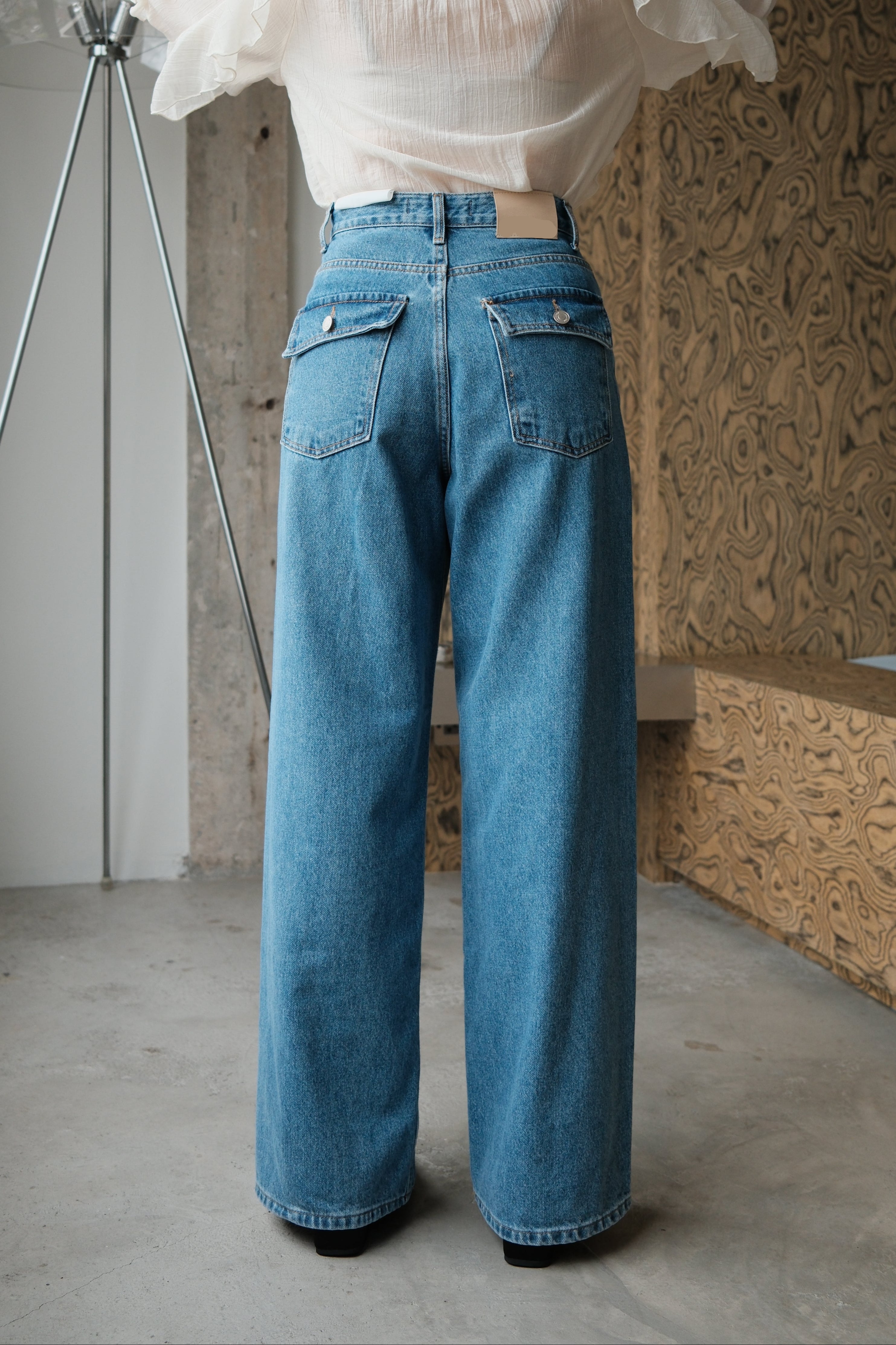 Nevis back pocket high-rise straight jeans