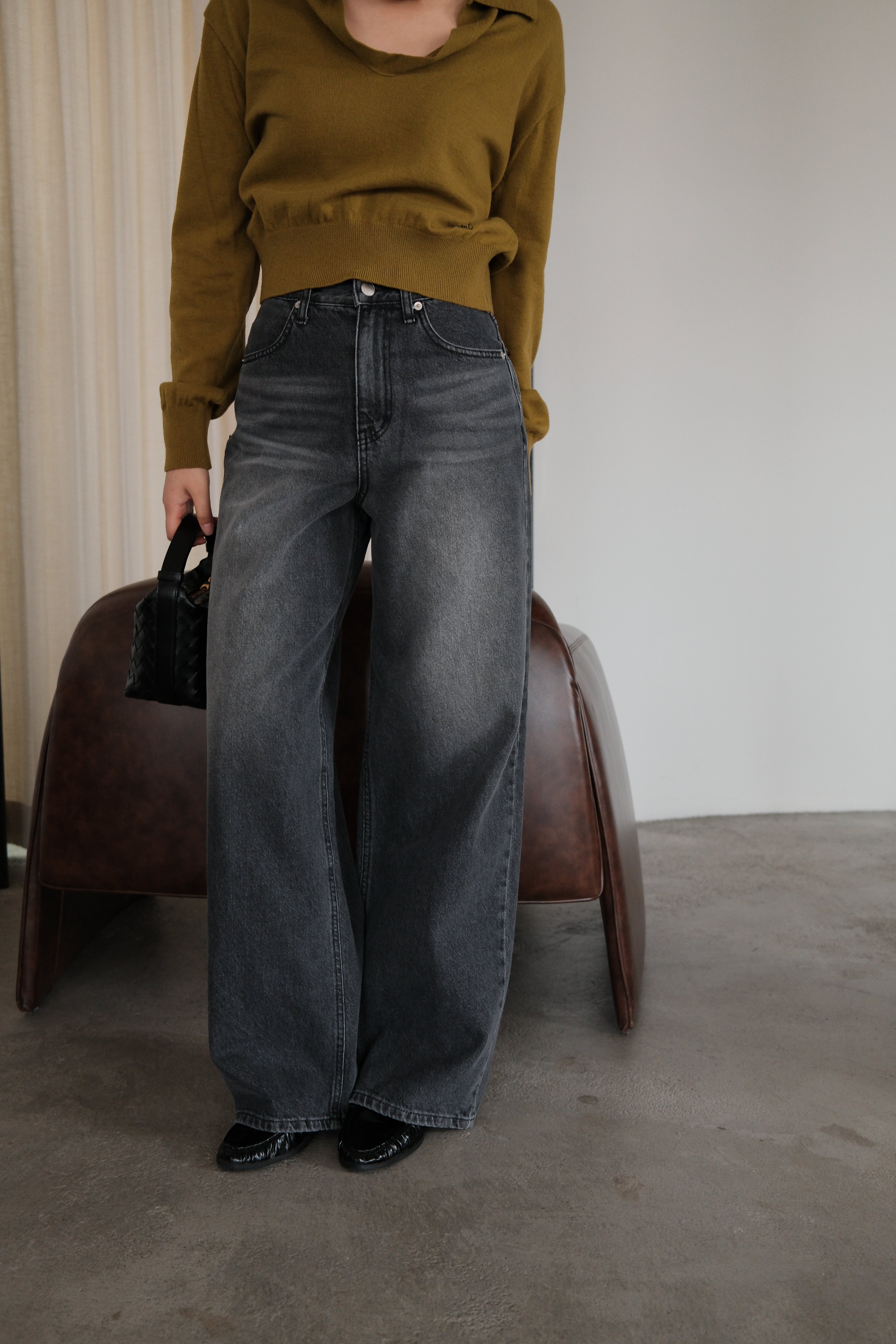 Nevis back pocket high-rise straight jeans