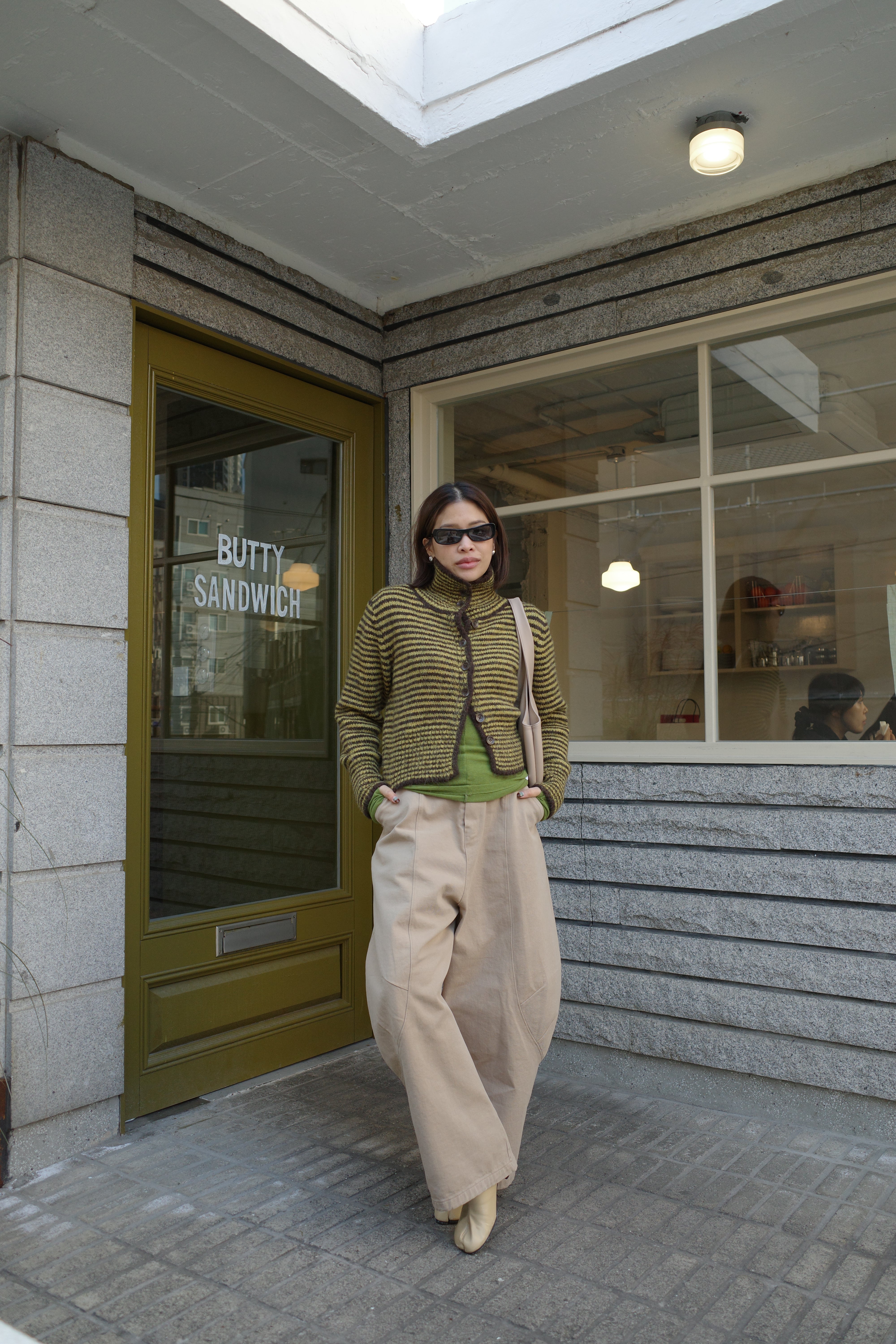 striped high-neck Fluffy cardigan