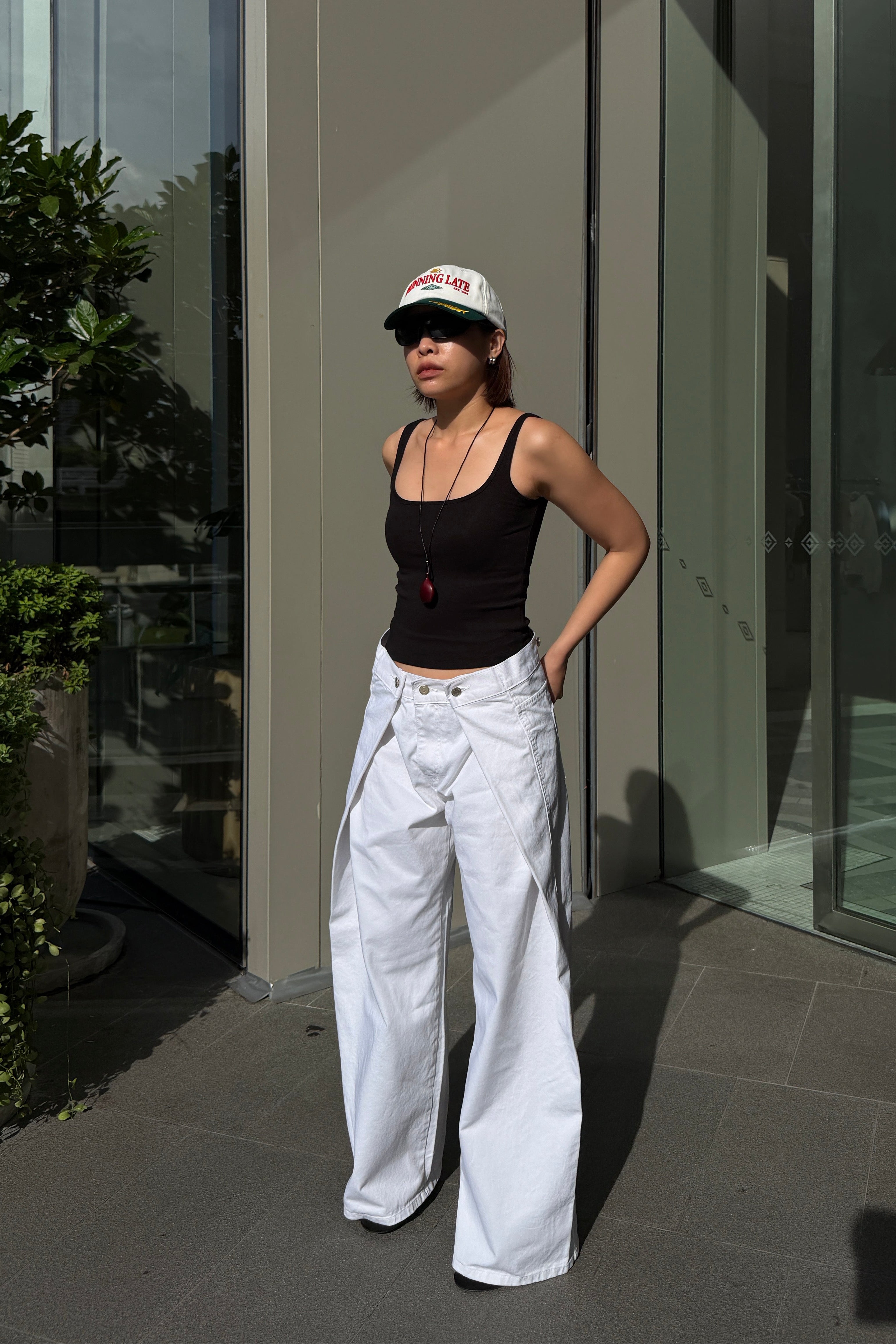 Exaggerated 2 way wrap jeans