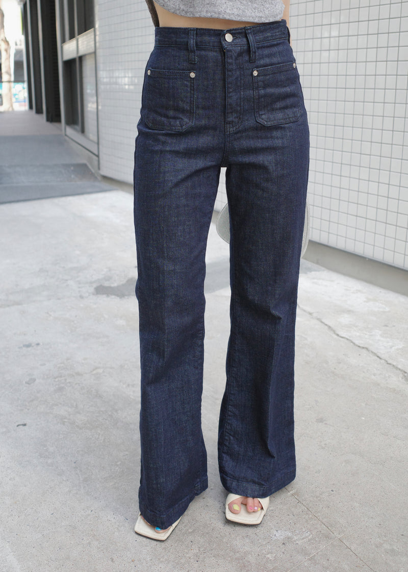 highrise pocket flared jeans